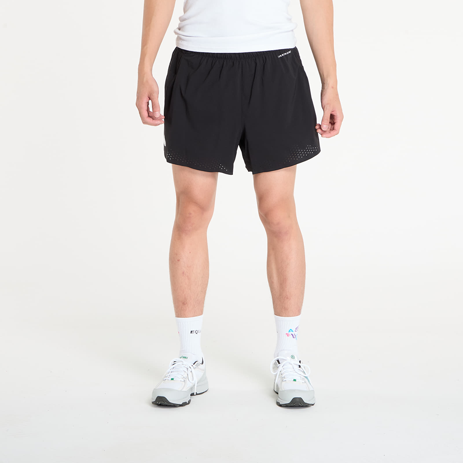 Къси панталони The North Face M Summit Pacesetter 5In Short TNF Black