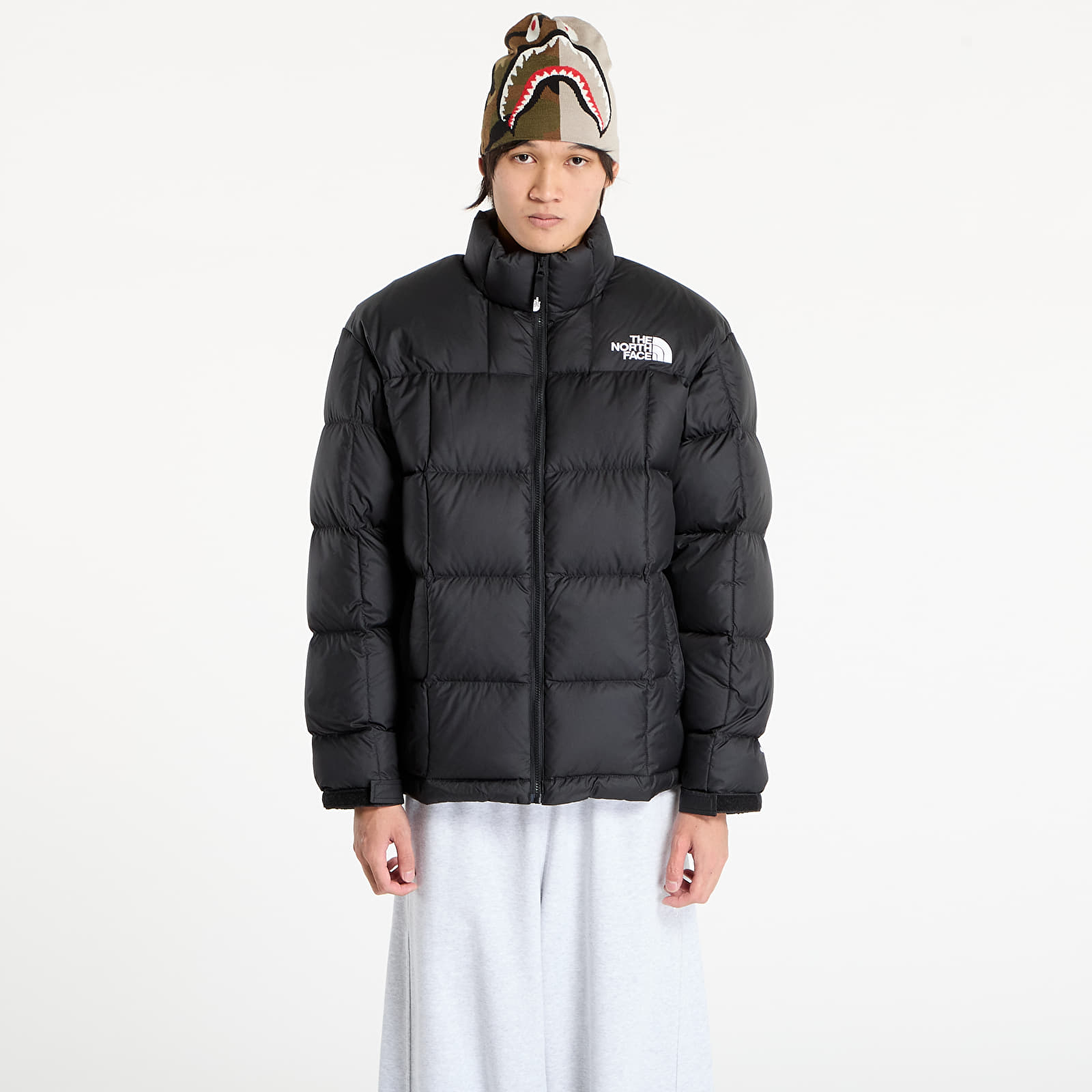 Пухени якета The North Face M Lhotse Jacket TNF Black