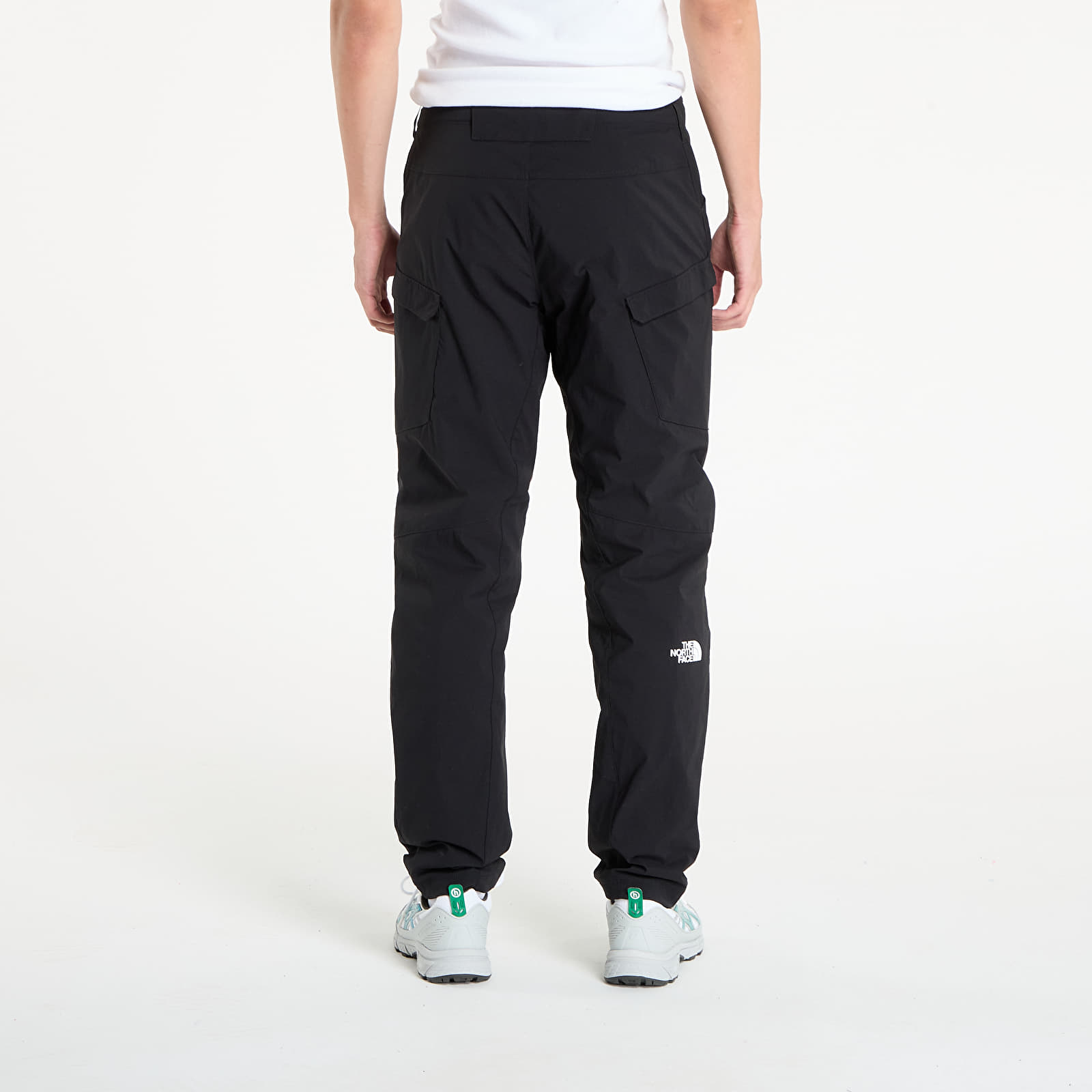 Bukser The North Face M Winter Exploration Reg Tapered Cargo Pants TNF Black