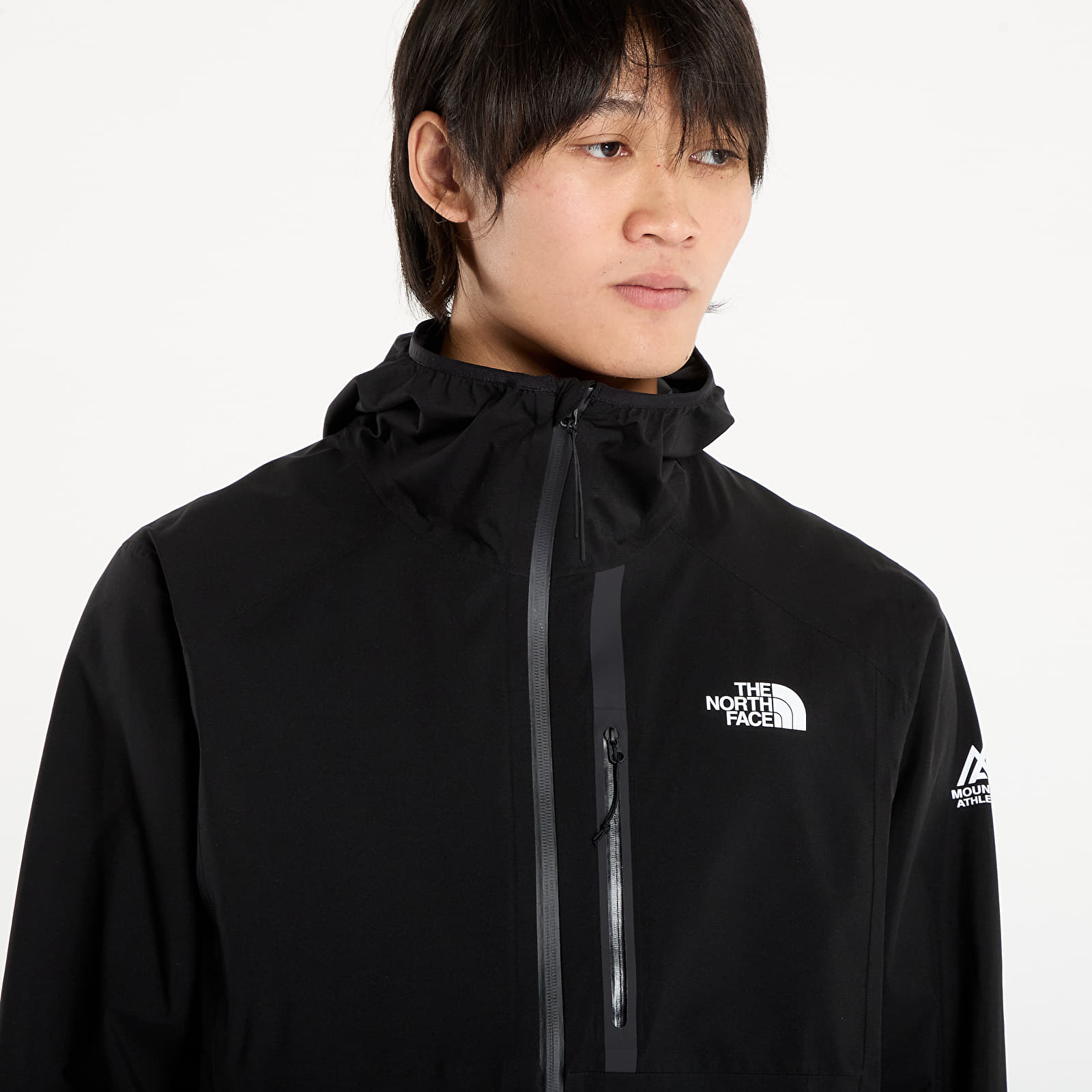 Jakker The North Face M Mountain Athletics Rainlit Hooded Jack TNF Black
