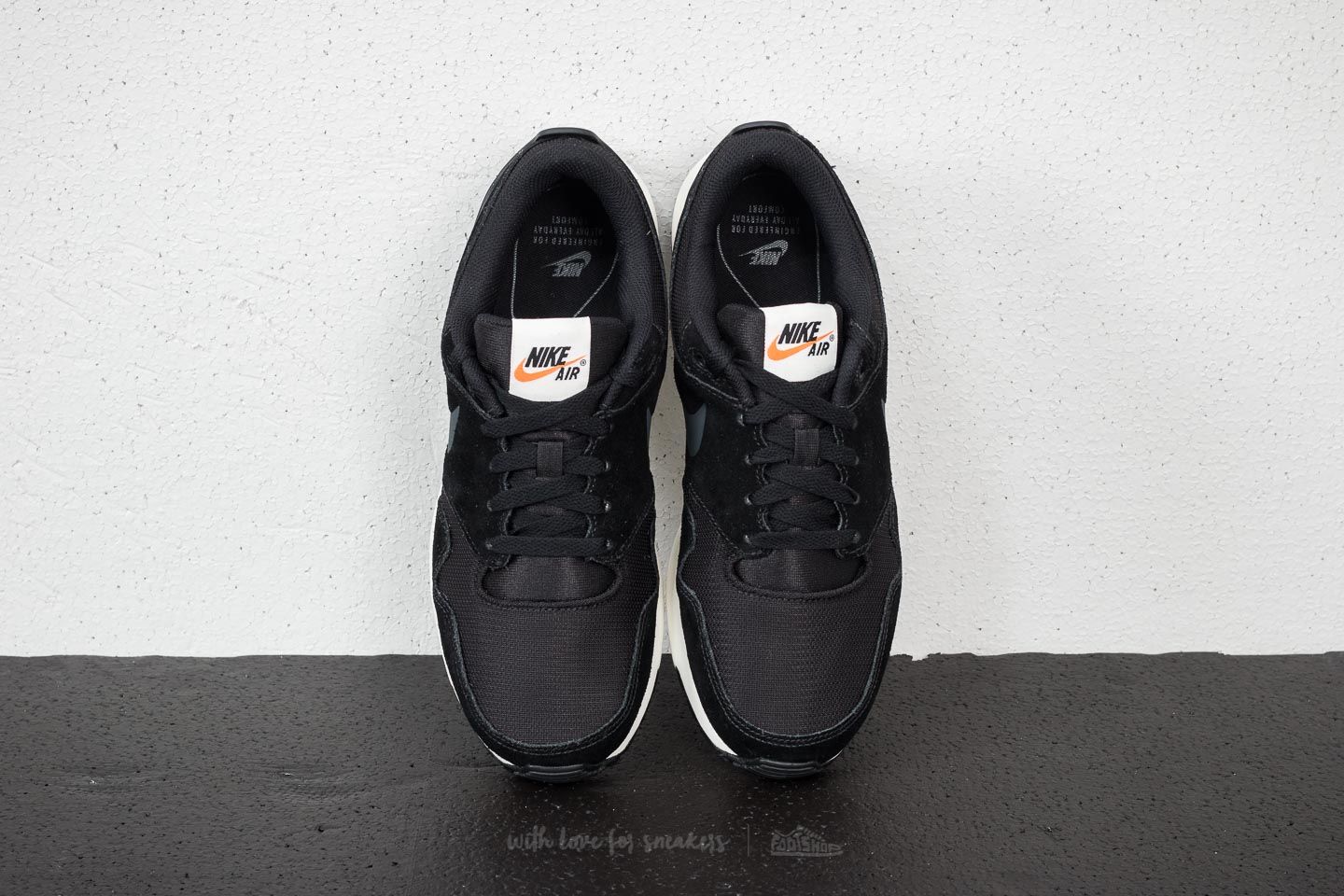 Men s shoes Nike Air Vibenna Black Anthracite Sail Footshop