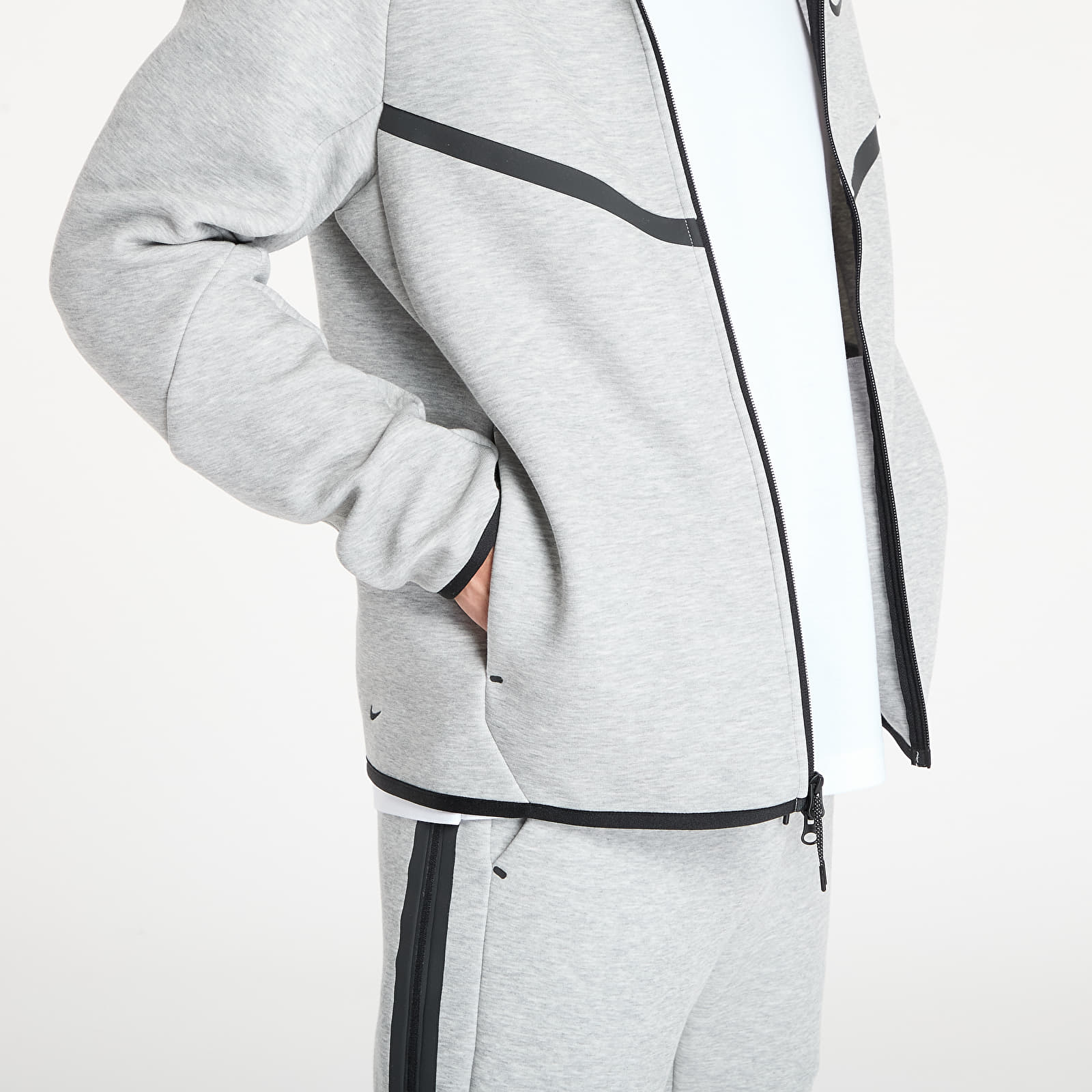 Kapucnis pulóverek és pulcsik Nike Tech Men's Fleece Windrunner Full-Zip Jacket Dk Grey Heather/ Black