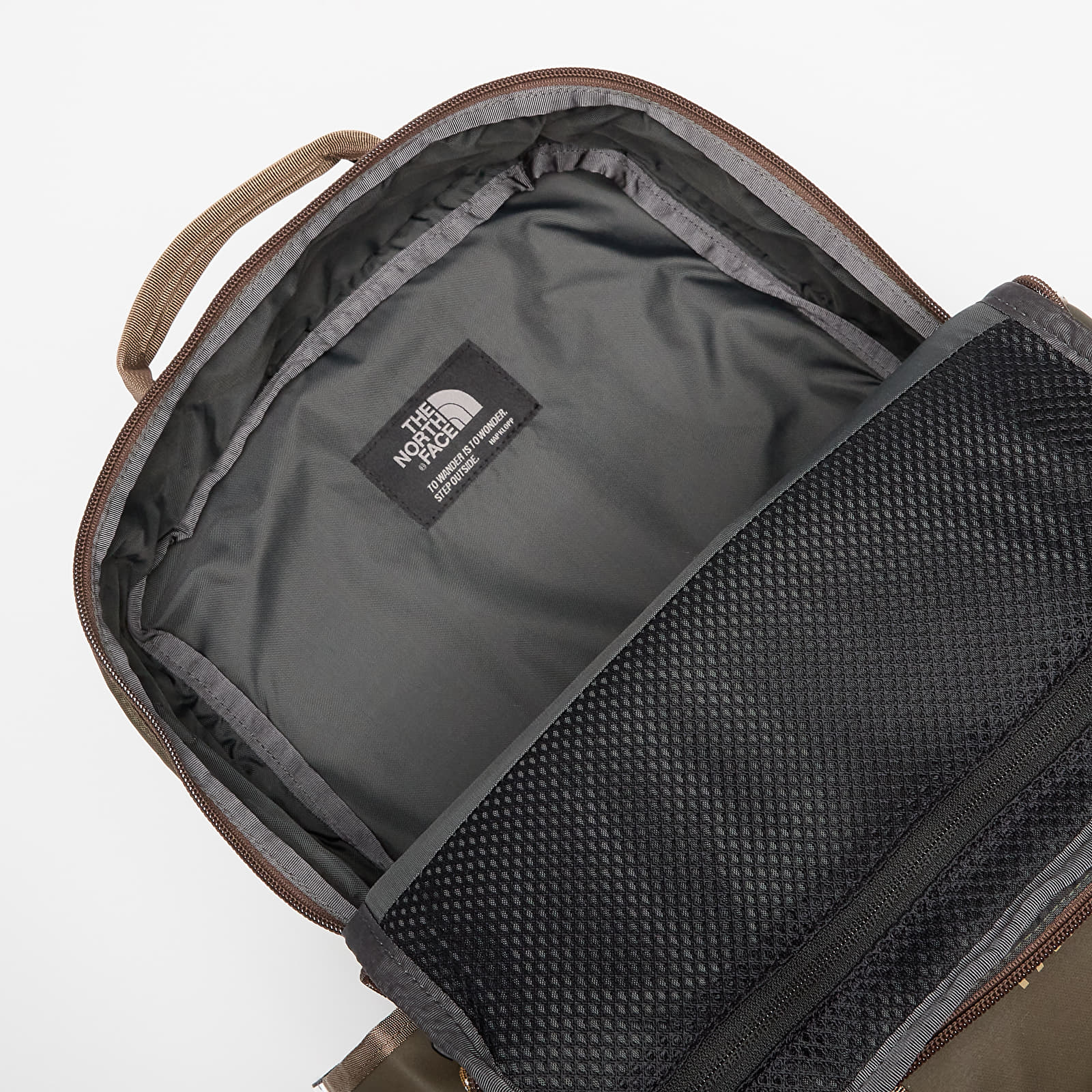 Раници The North Face Base Camp Daypack New Taupe Green/ Smokey Brown/ Utility Brown