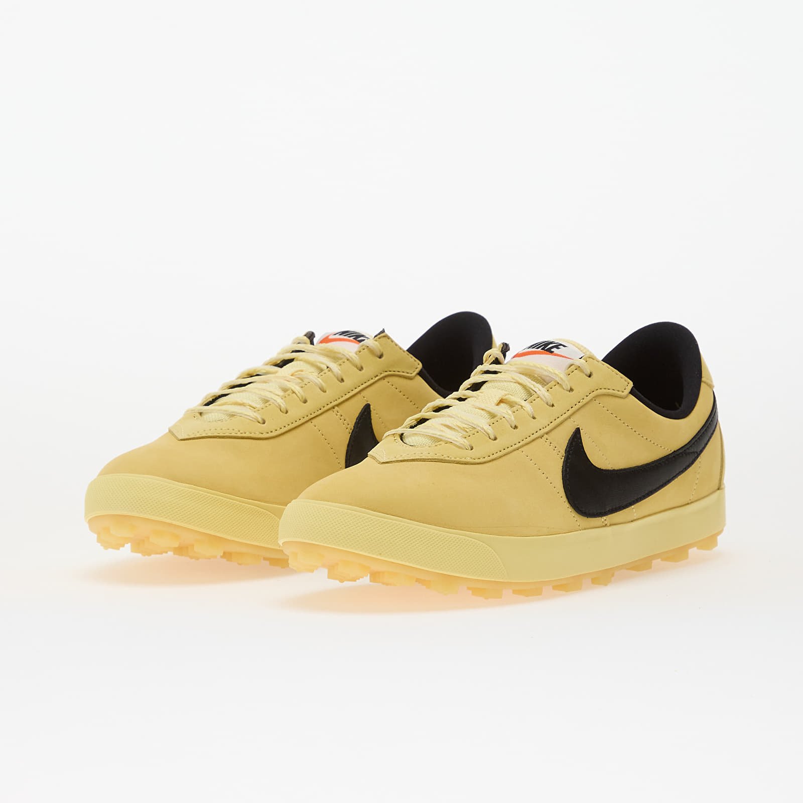 Chaussures et baskets homme Nike Astrograbber Qs Soft Yellow/ Black-Sail-Safety Orange