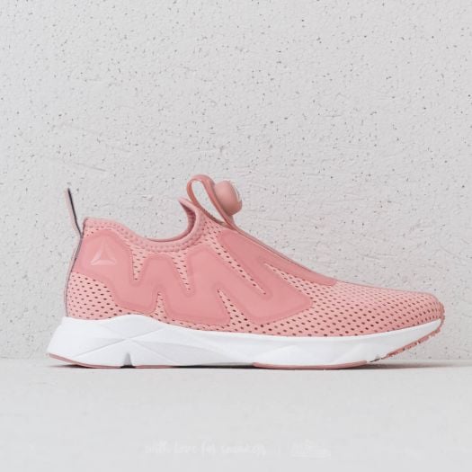 Reebok pump womens hotsell pink