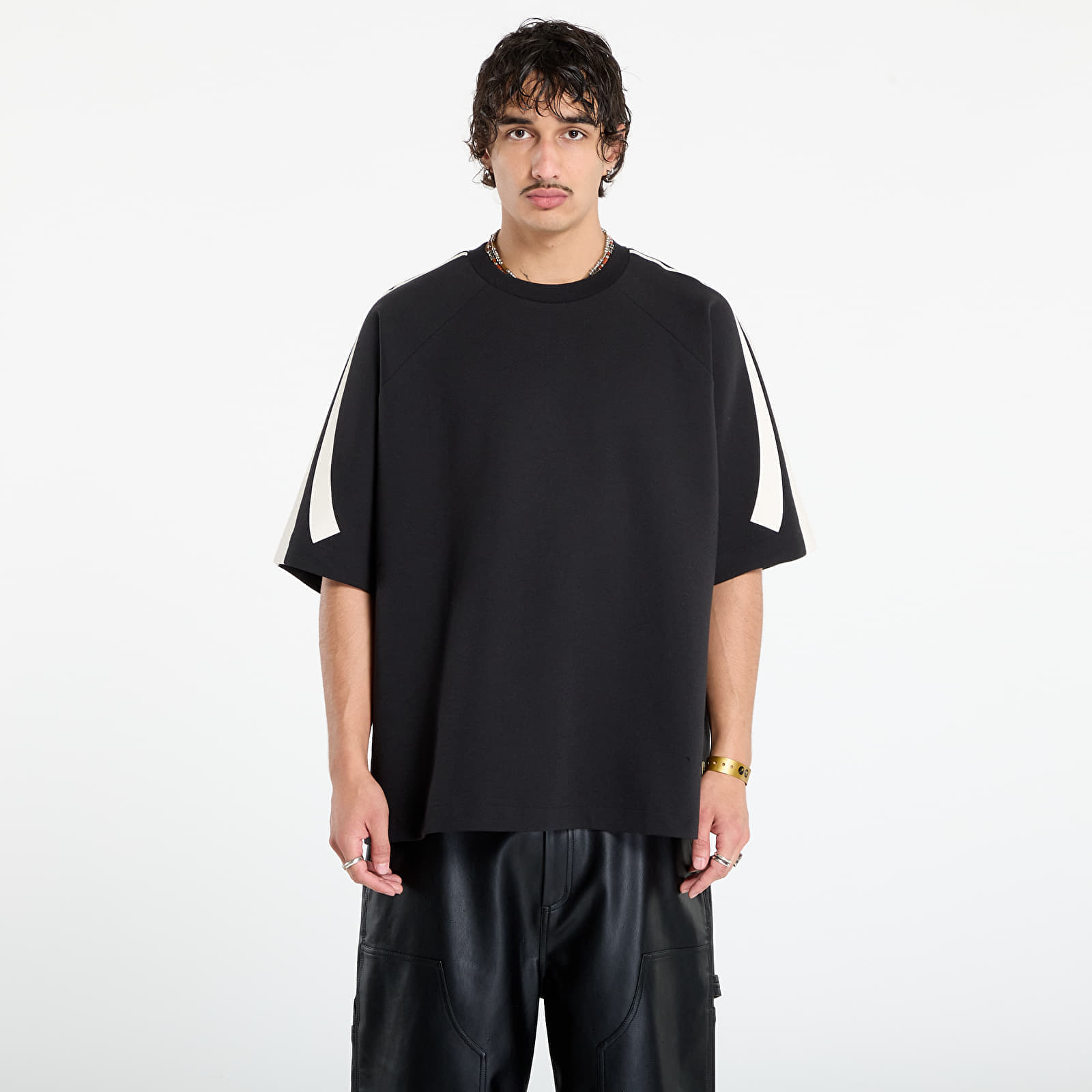 Суитшърт adidas Basketball Short Sleeve Sweatshirt Black M