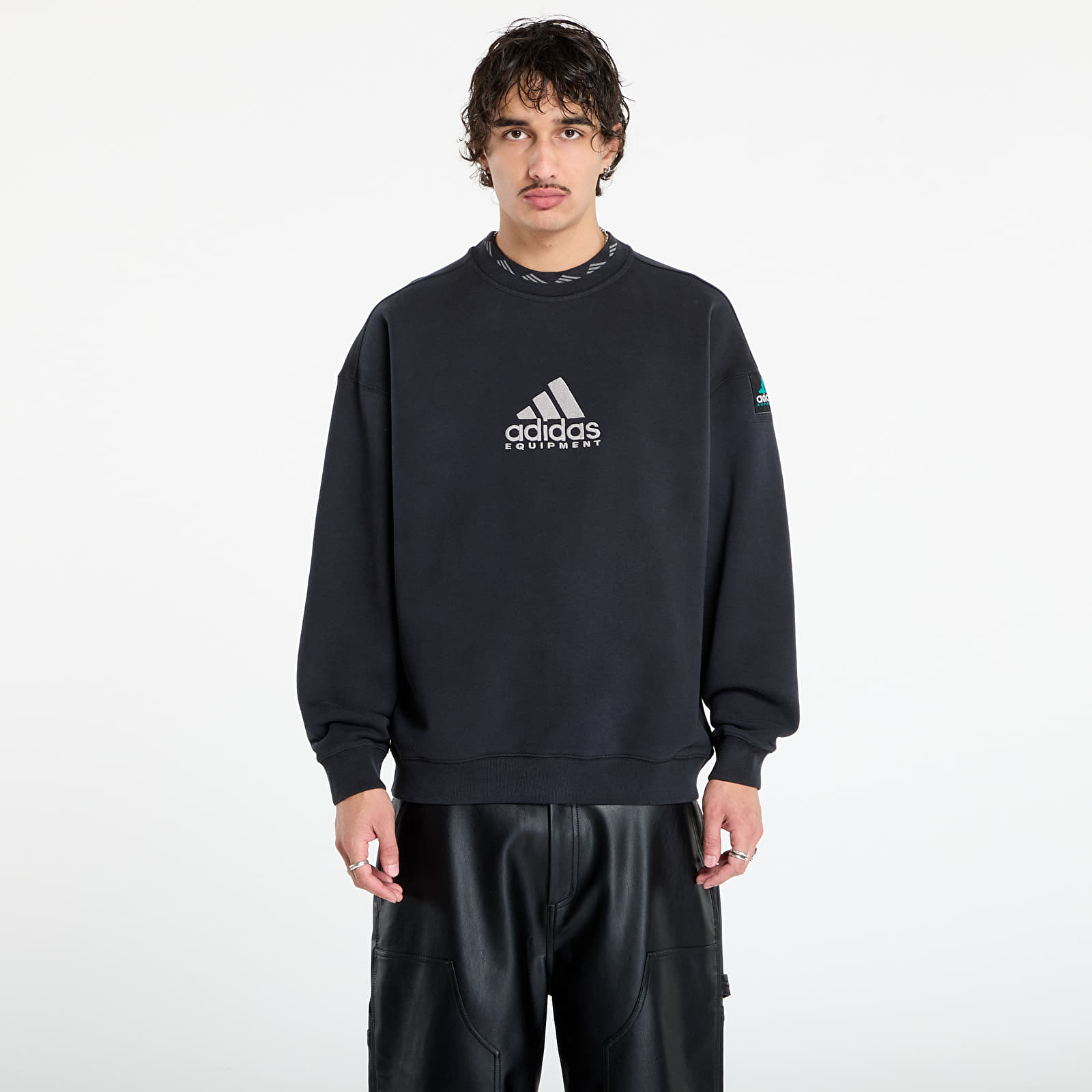 Суичърти adidas Equipment Reflective Embroidery Crew Black