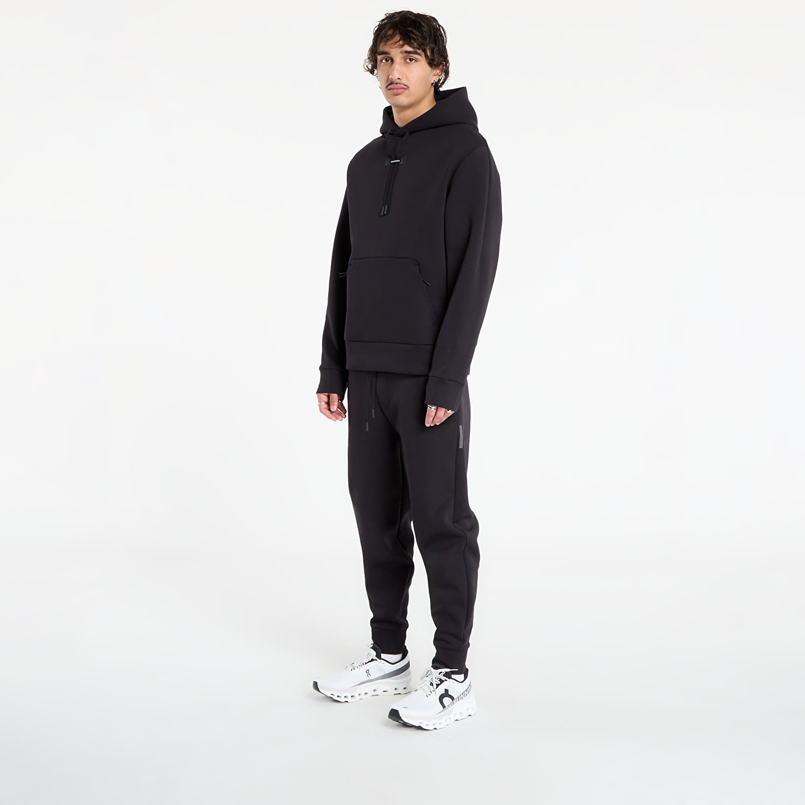 Суичърти On Focus Tech Hoodie Black