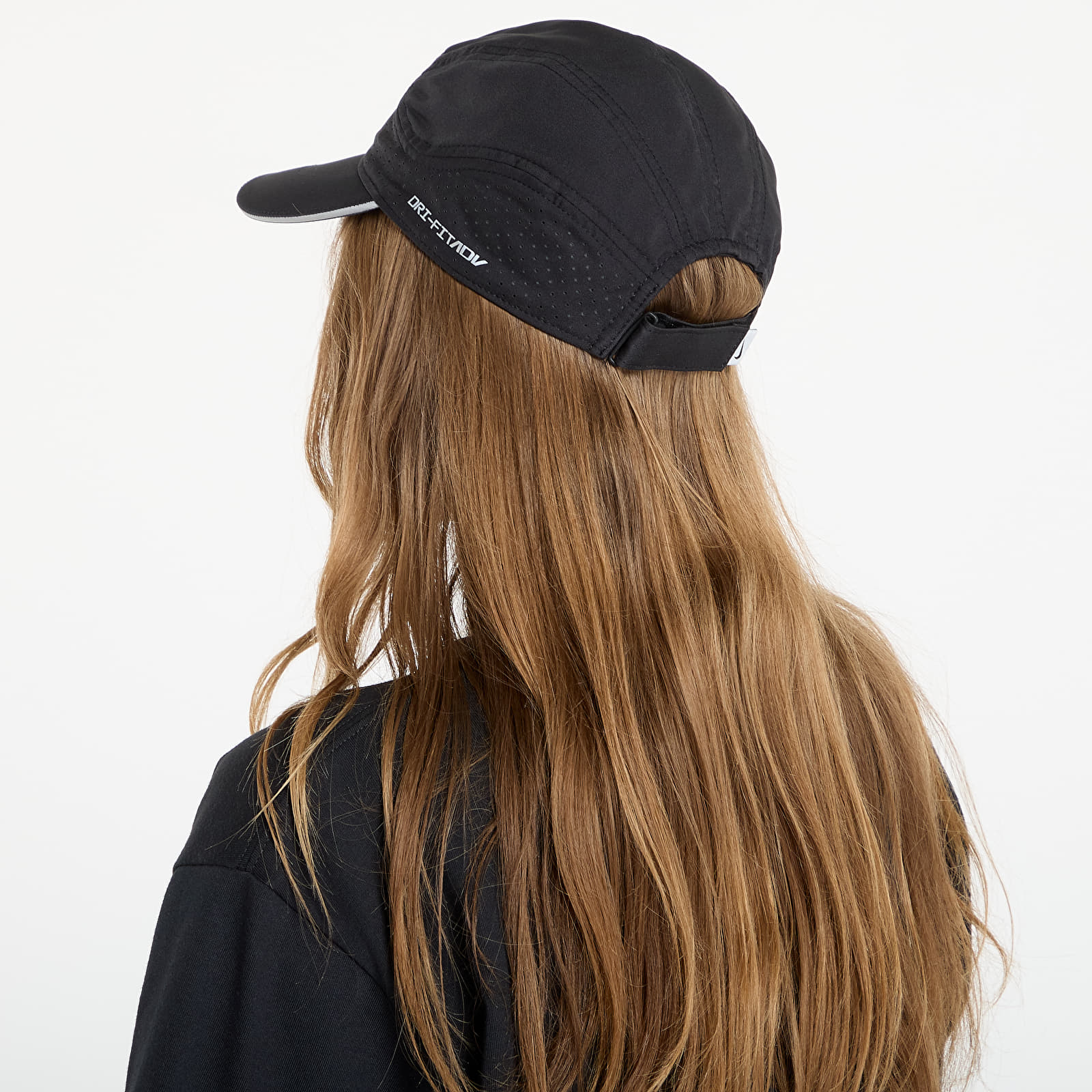 Шапки Nike Dri-FIT ADV Fly Unstructured Reflective Cap Black/ Anthracite/ Reflective Silv