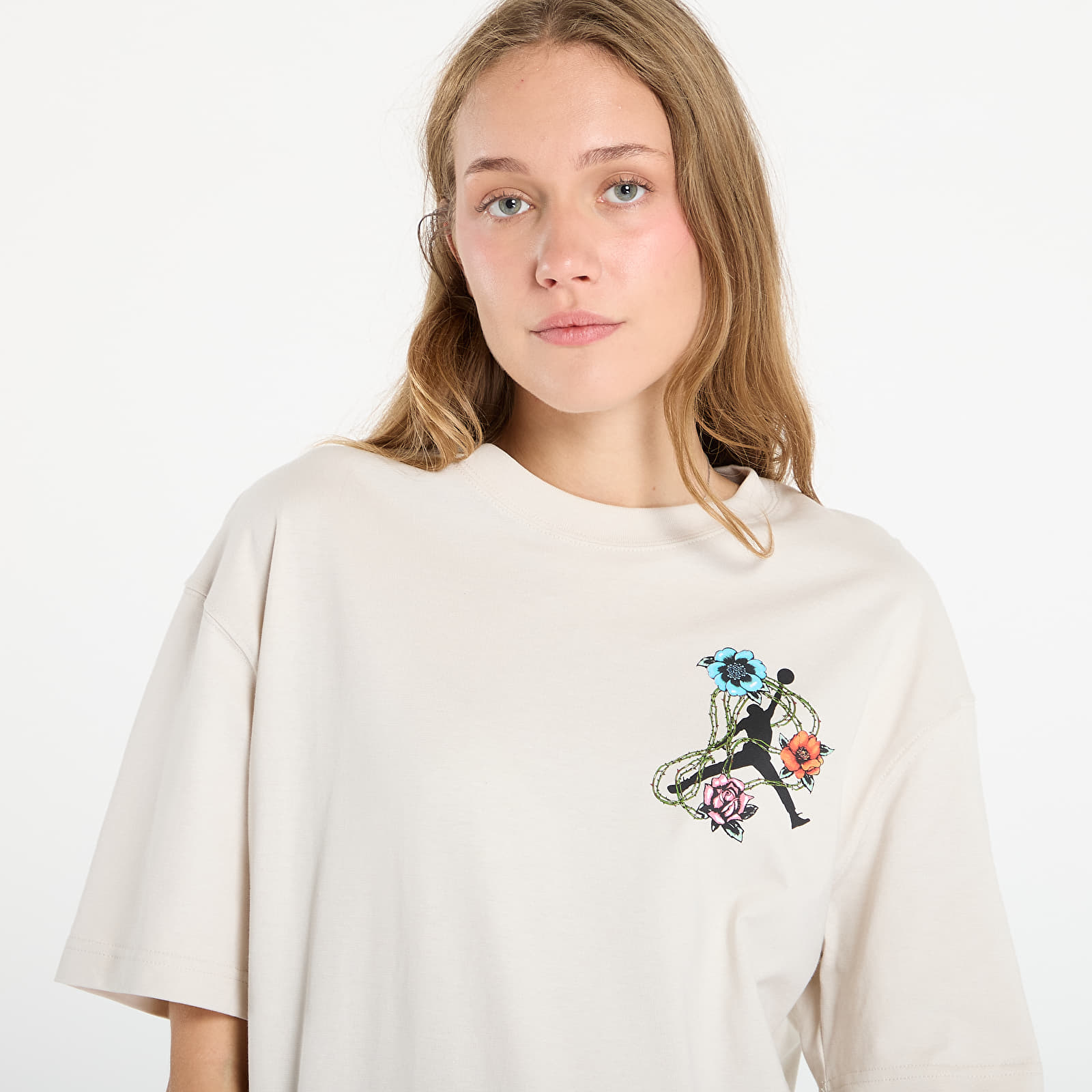Тениски Jordan Flight Women's Oversized Graphic T-Shirt Lt Orewood Brn