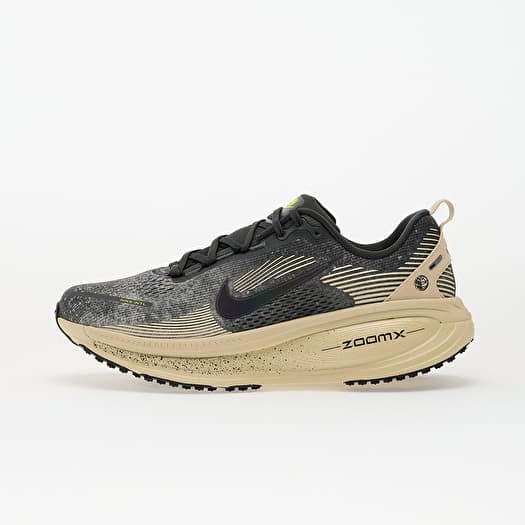 Nike Vomero 18 Oatmeal/ Black-Anthracite-Volt-Lt Crimson-Mtlc Silver