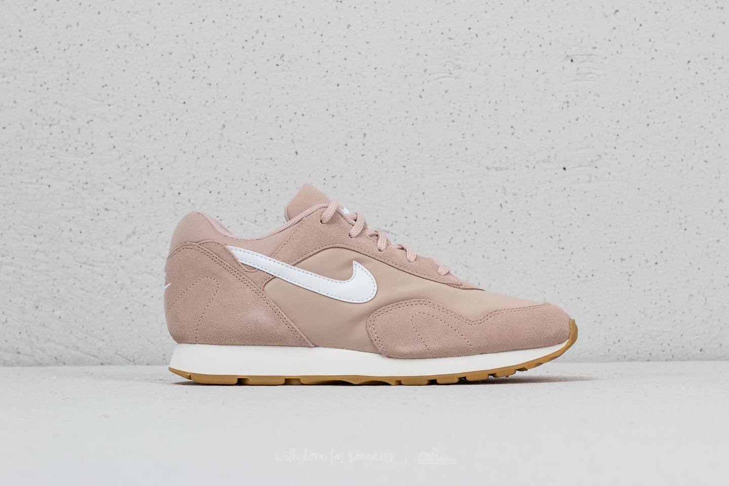 Nike outburst sales trainers in beige