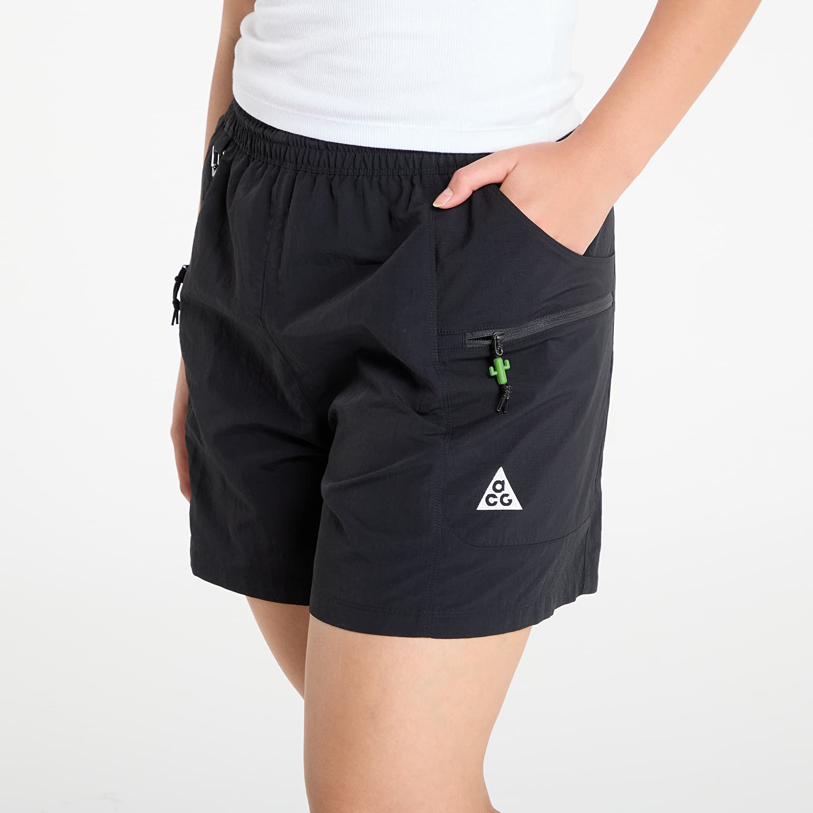 Shorts til kvinder Nike ACG "Death Bloom" Women's Shorts Black/ Anthracite/ Summit White