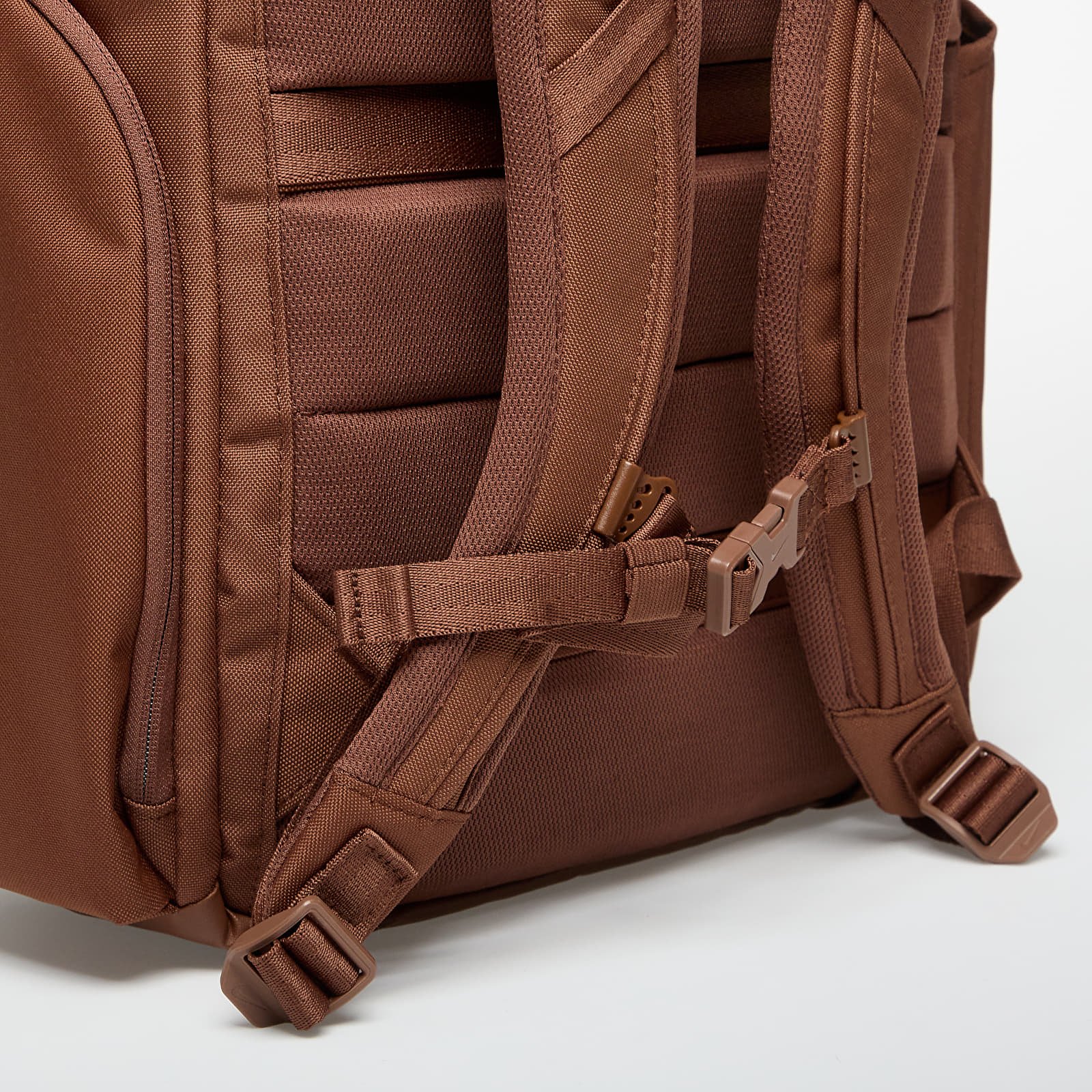 Backpacks Nike Utility Elite Backpack (37L) Fauna Brown/ Fauna Brown/ Lt British Tan