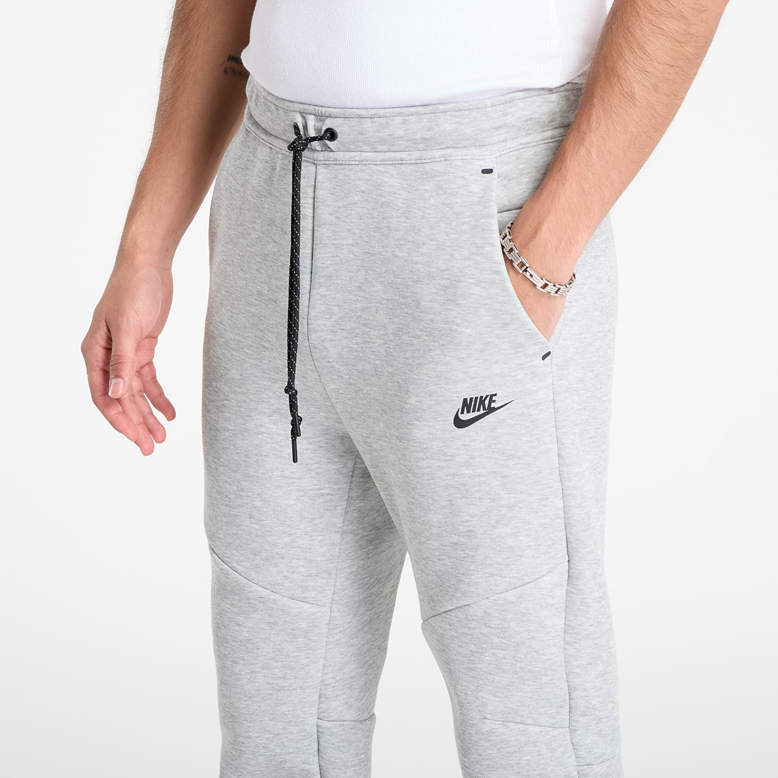 Анцузи Nike Tech Men's Fleece Joggers Dk Grey Heather/ Black