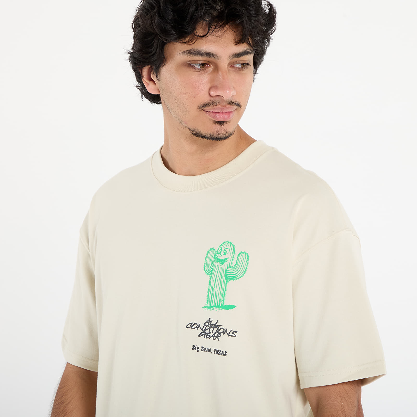 Тениски Nike ACG Men's T-Shirt Light Khaki