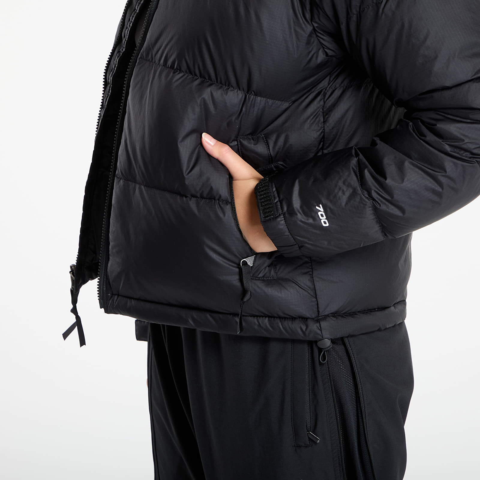 Дамски пухени якета  The North Face W 1996 Retro Nuptse Jacket TNF Black/ Recycled Down