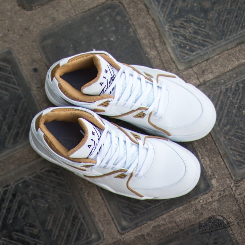 Men s shoes Nike Air Flight 89 White Gold Pure Platinum Footshop