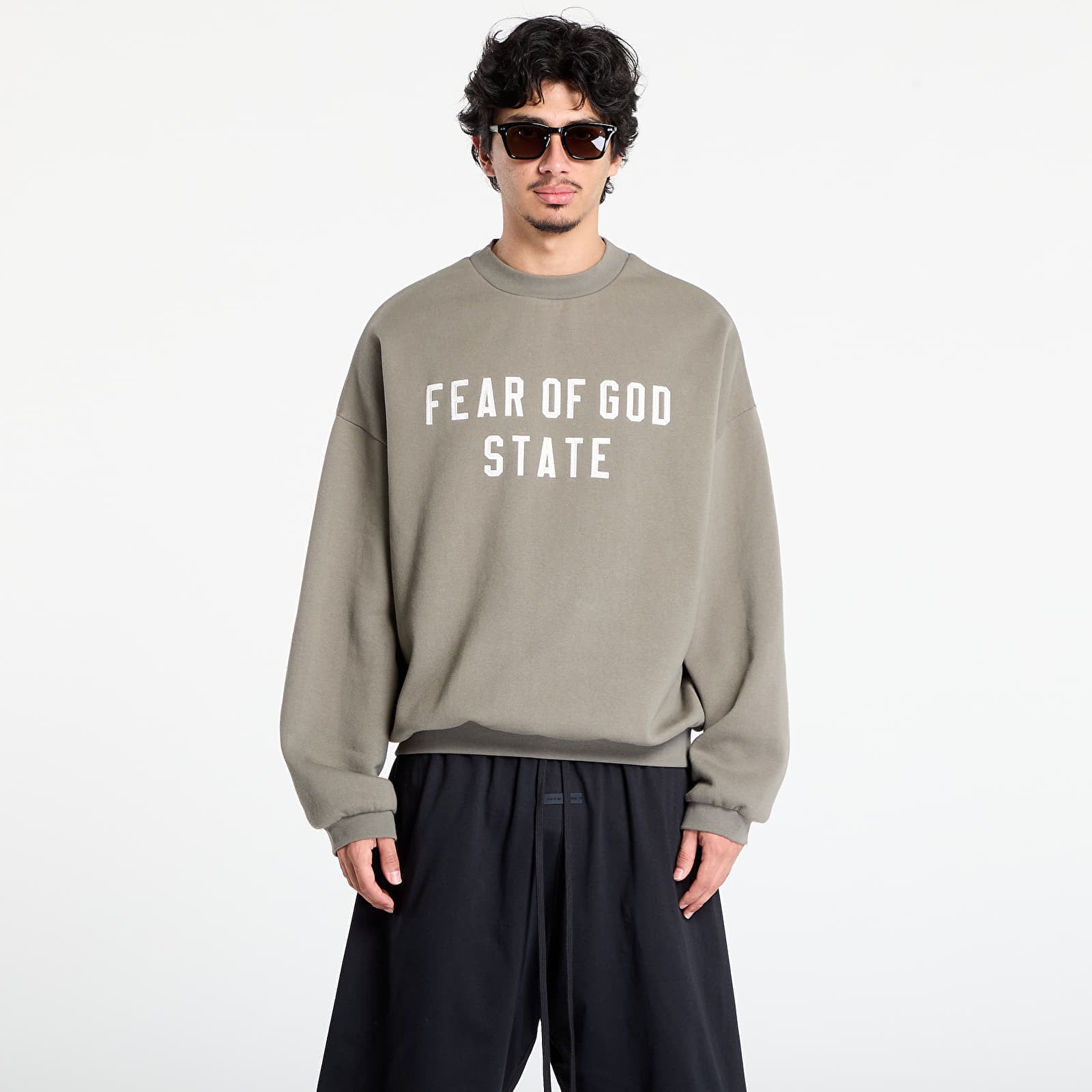 Sweatshirt Fear of God Essentials 90s Crewneck Moss XL