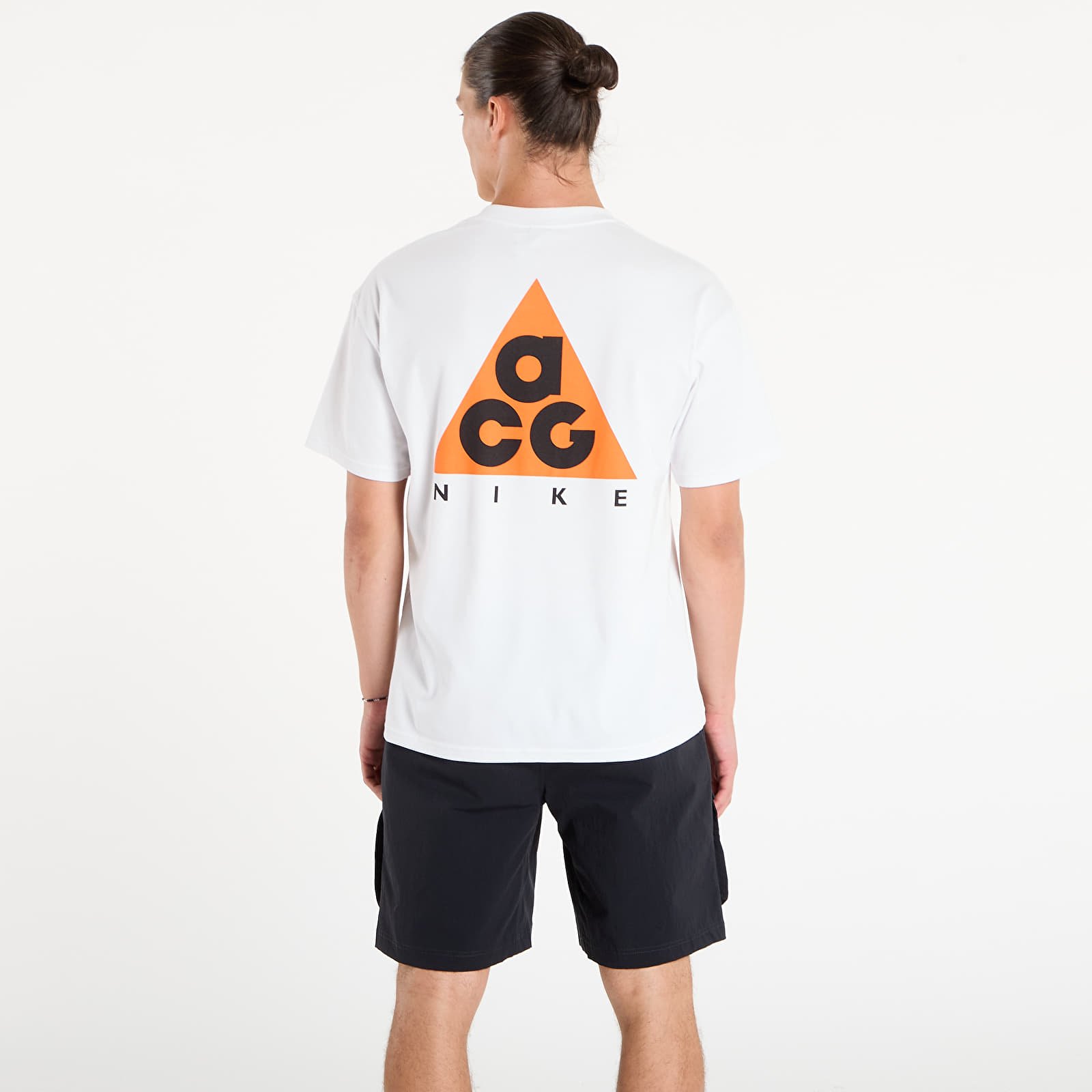 T-shirts Nike ACG Men's Max90 T-Shirt Summit White