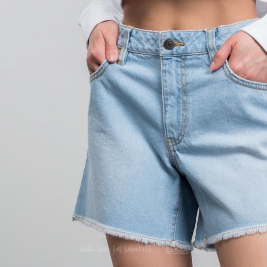 Short Vans Boyfriend Cut Off Short