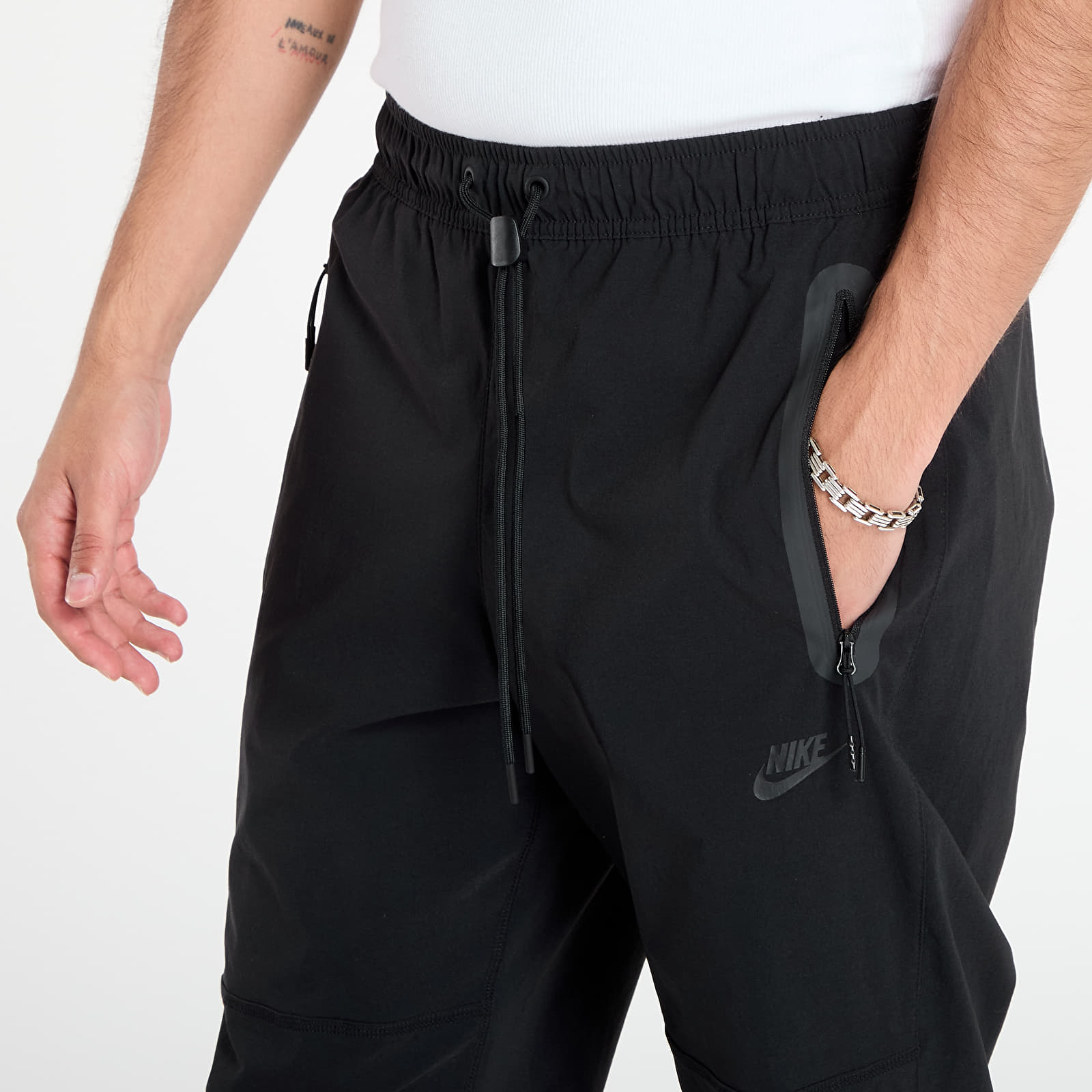 Мъжки панталон Nike Tech Men's Woven Pants Black/ Black