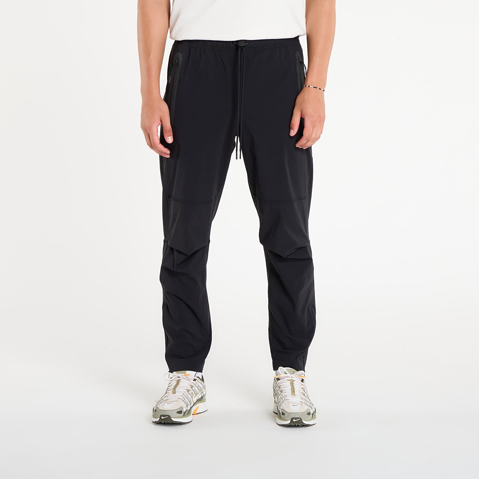 Мъжки панталон Nike Tech Men's Woven Pants Black/ Black