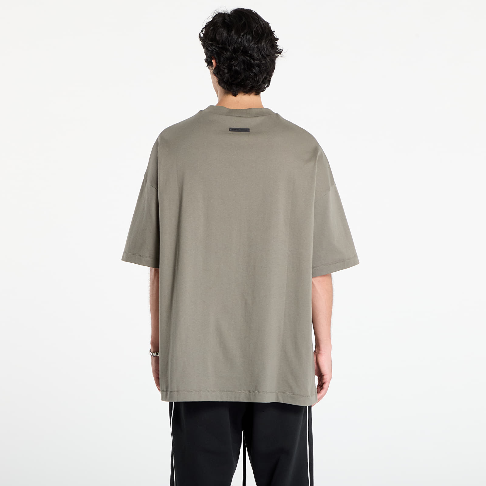Тениски Fear of God Essentials 90's Short Sleeve Tee Moss