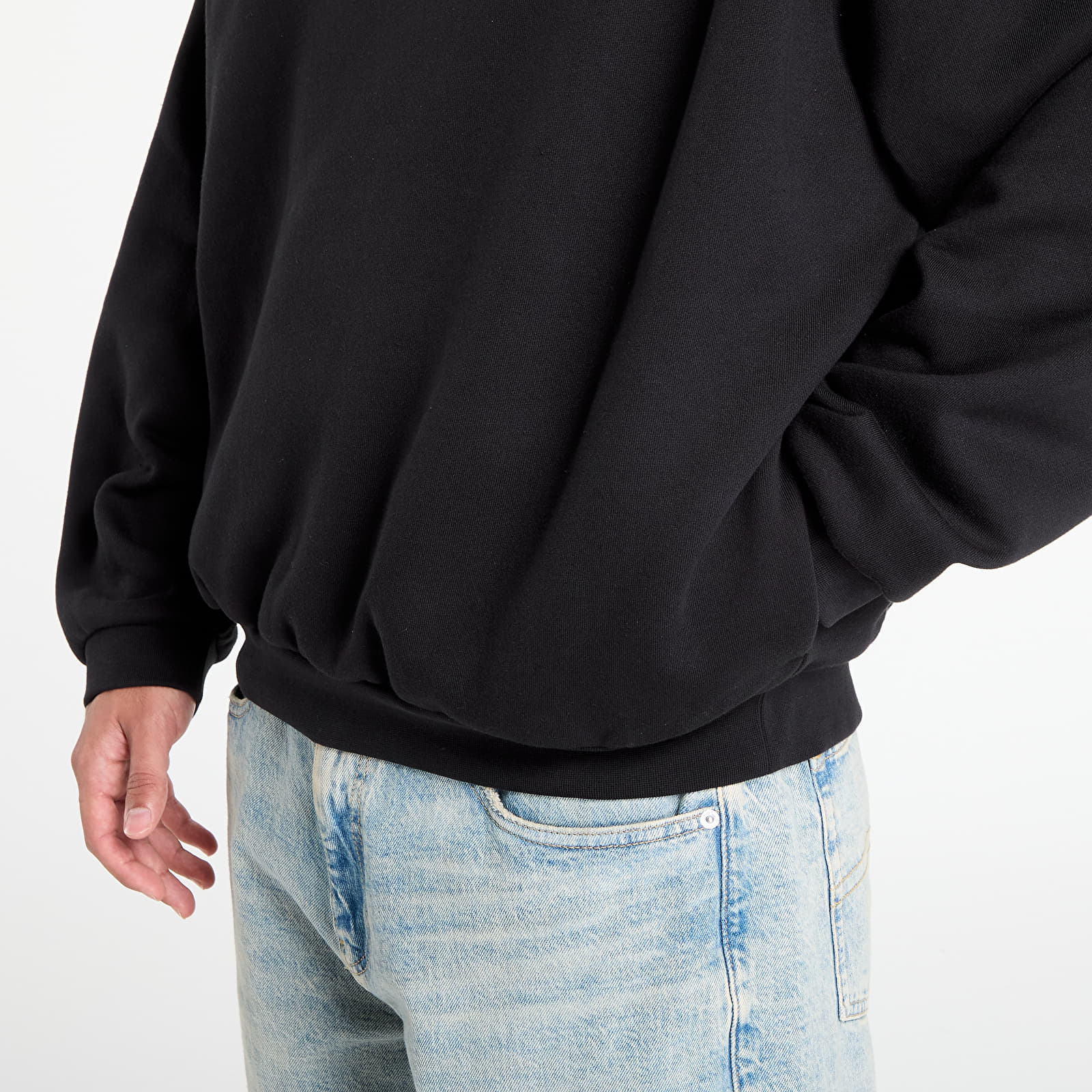 Суичърти Fear of God Essentials 90's Hoodie Jet Black