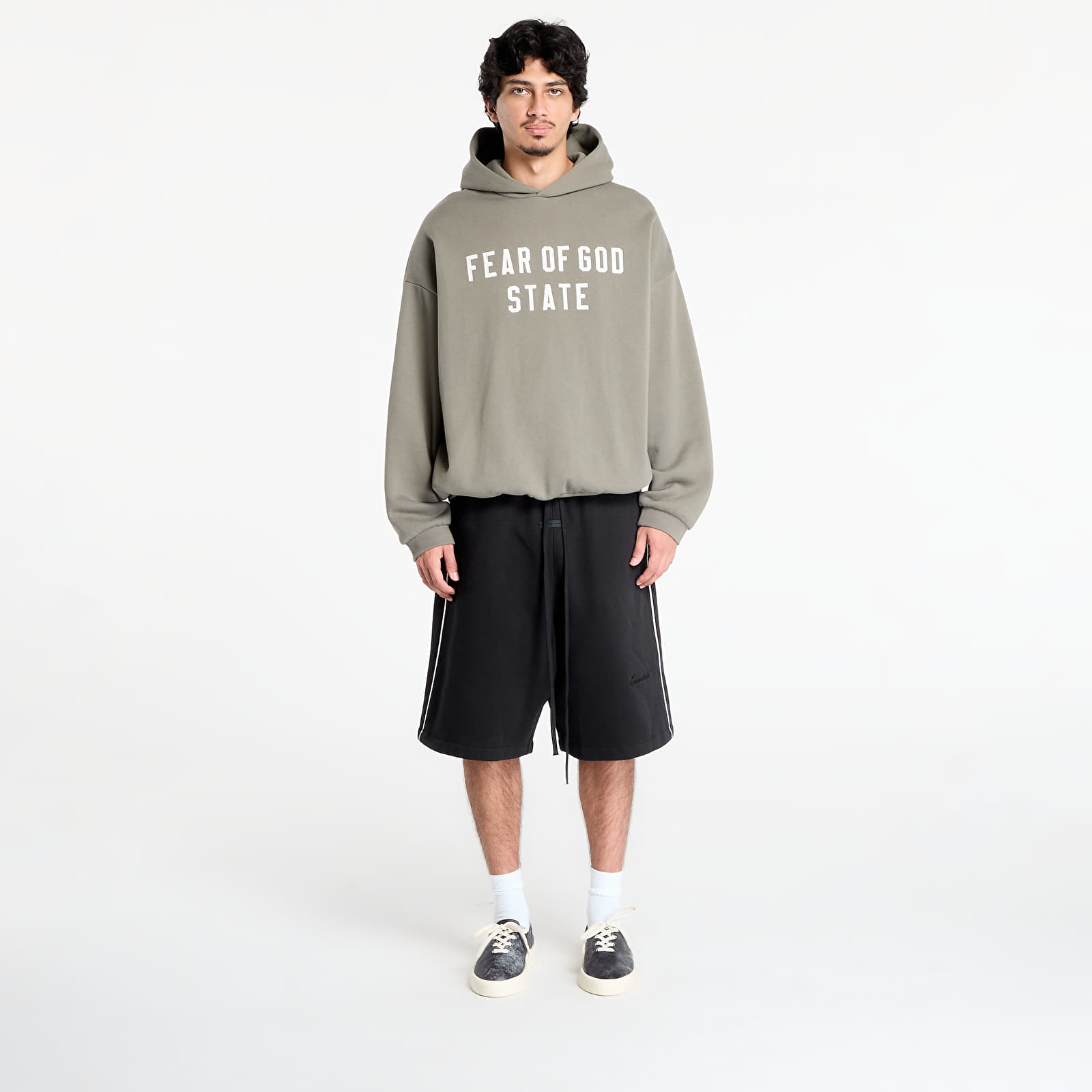 Суичърти Fear of God Essentials 90's Hoodie Moss