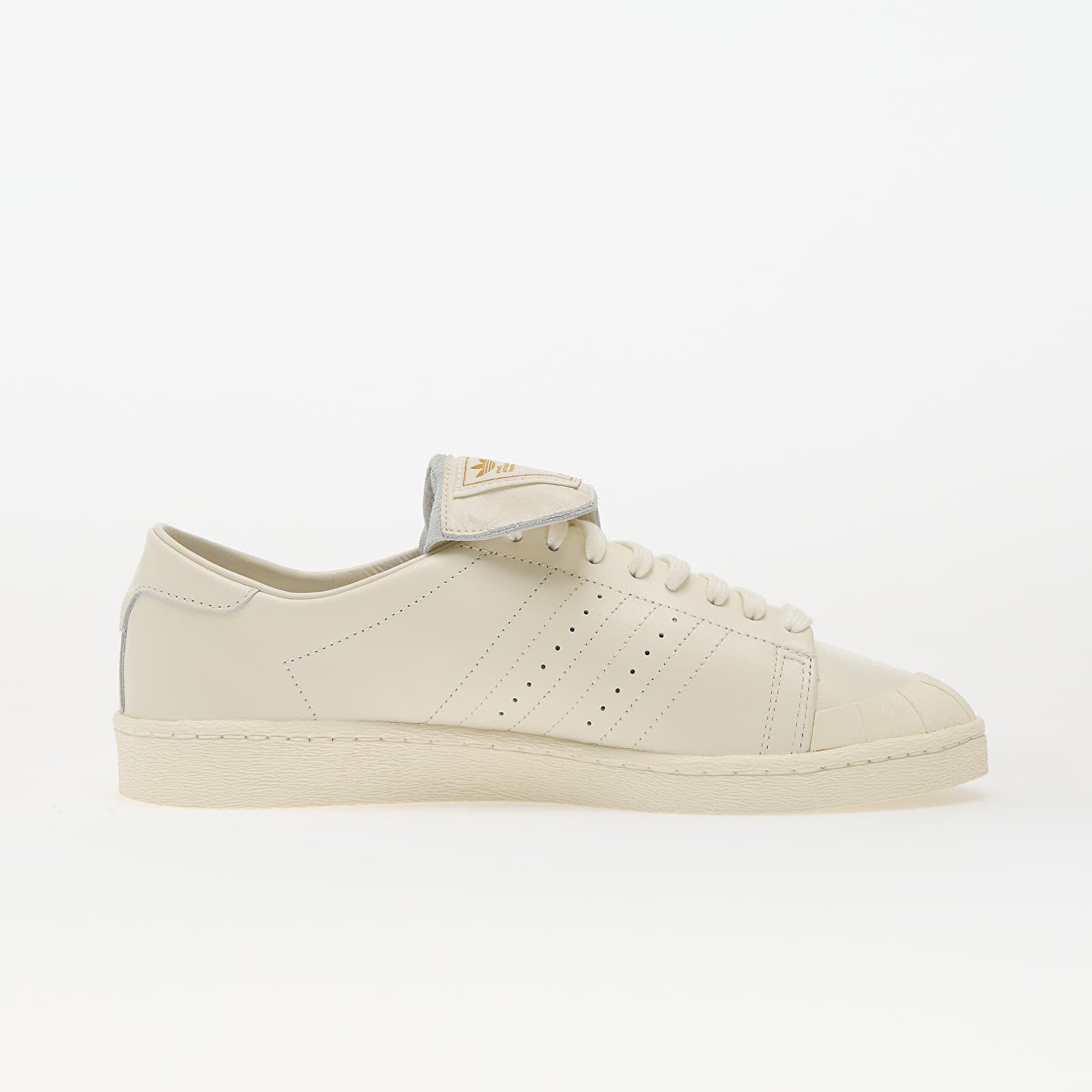 Herren Sneaker und Schuhe adidas x Willy Chavarria Jabbar Low Off White/ Off White/ Gold Metallic