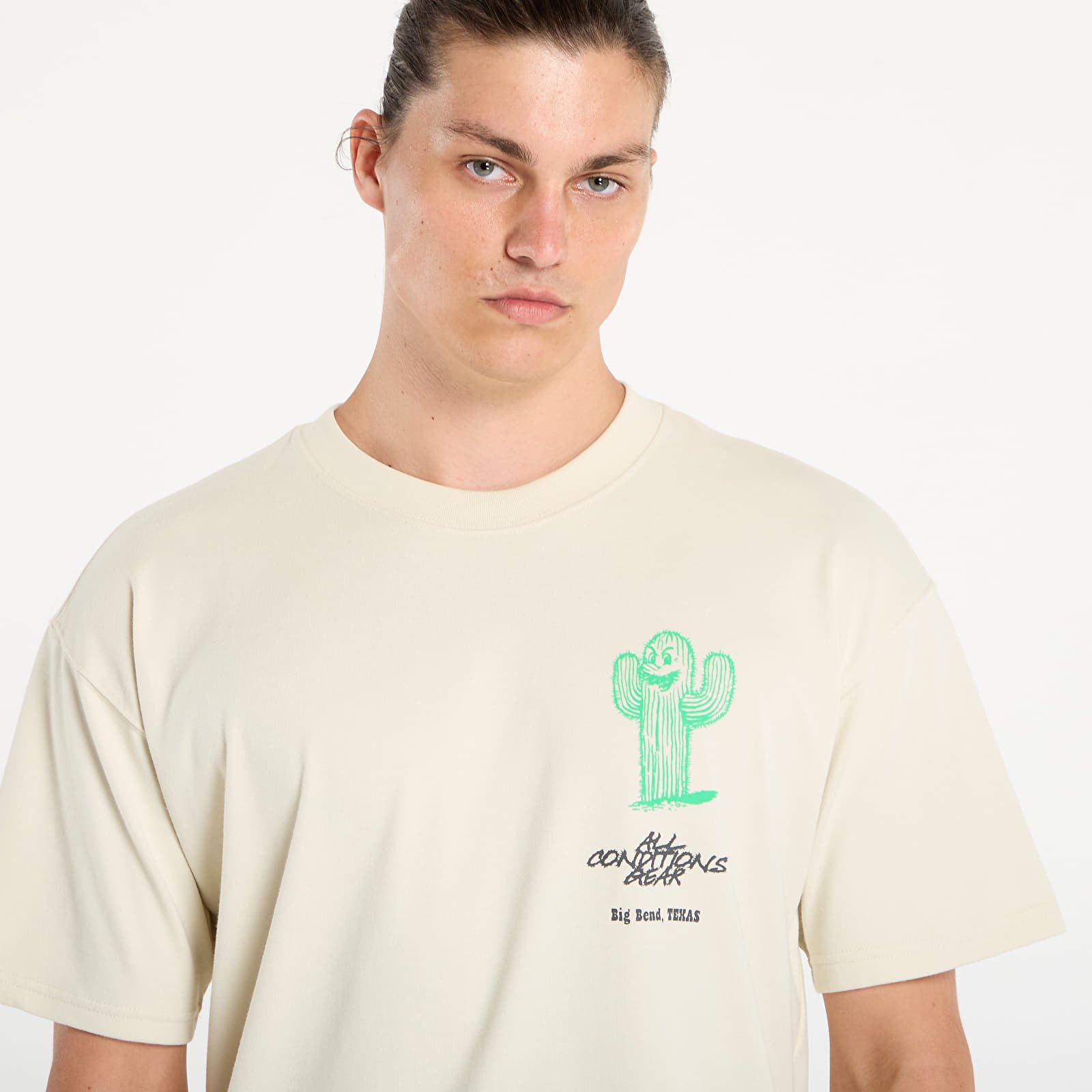 Тениски Nike ACG Men's T-Shirt Light Khaki