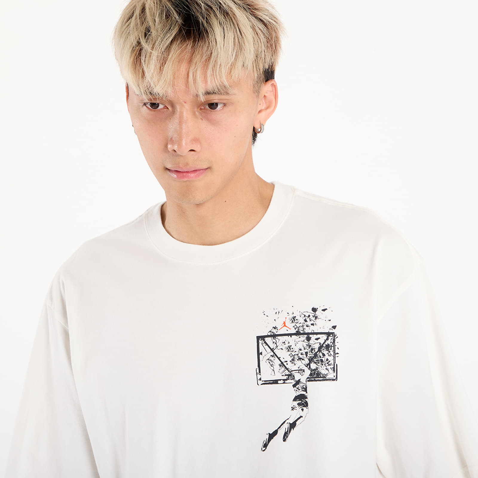 Men's T-shirts Jordan Brooklyn Men's Oversized Graphic T-Shirt Sail/ Off Noir