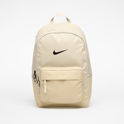 Nike Heritage Winterized Eugene Backpack (23L) Desert Khaki/ Desert Khaki/ Black
