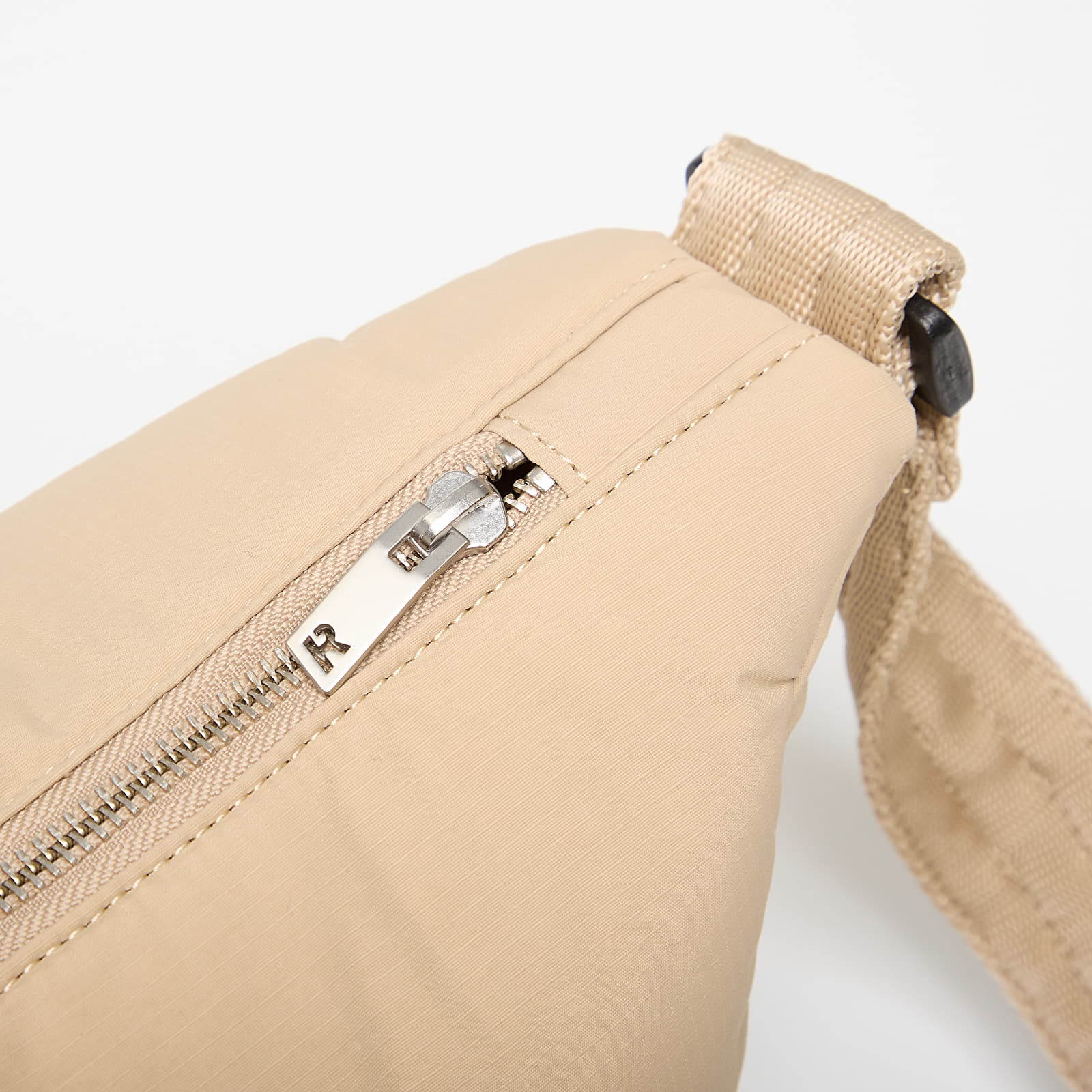 Men's Kidney Pants REPRESENT Ripstop Sling Bag Champagne