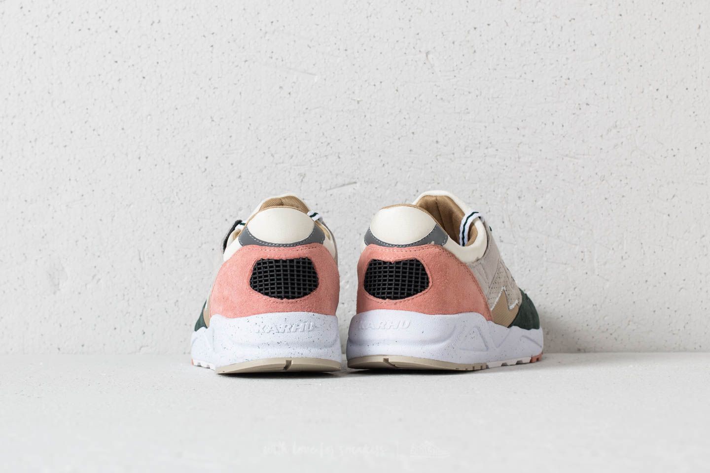 Karhu aria linnut clearance