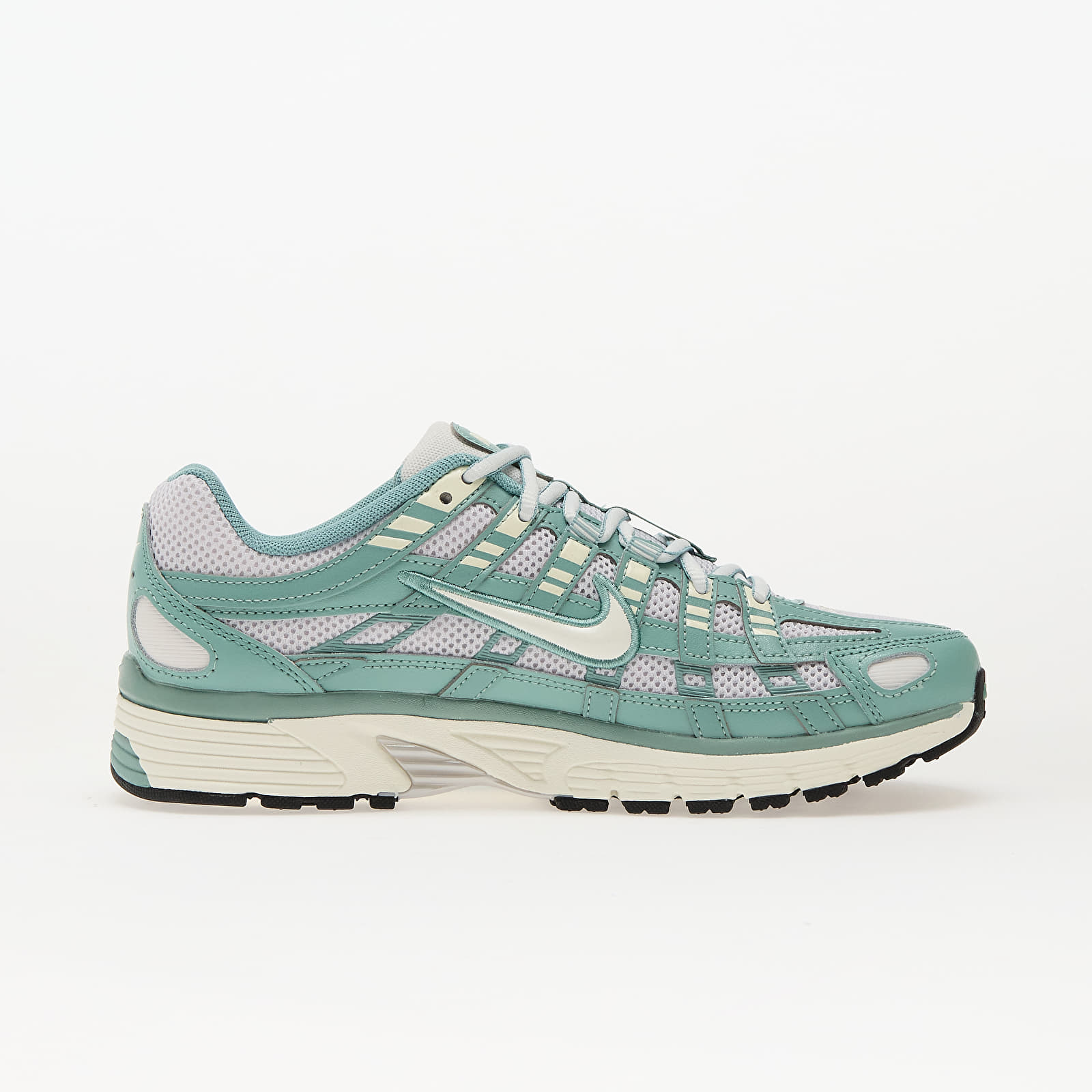 Дамски кецове и обувки Nike W P-6000 Cannon/ Soft Pearl-Platinum Tint-Black-Mtlc Silver