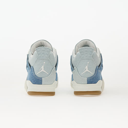 Air Jordan 4 Retro W 