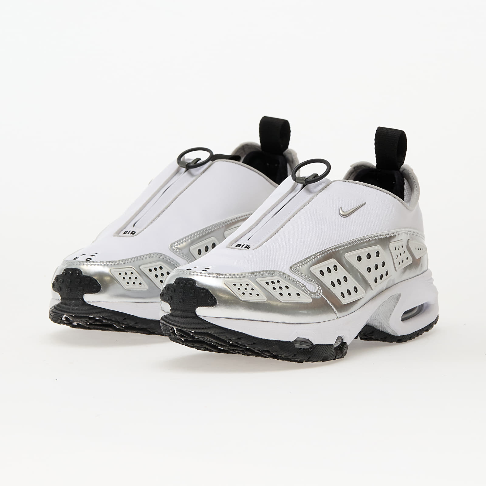 Dámske topánky a tenisky Nike W Air Max SNDR Se White/ Mtlc Silver-Black