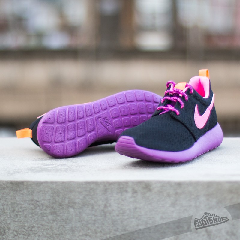 Dámské tenisky a boty Nike Rosherun (GS) Black/ Pink Powder