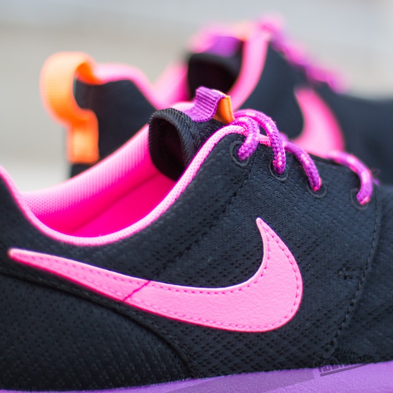 Dámské tenisky a boty Nike Rosherun (GS) Black/ Pink Powder