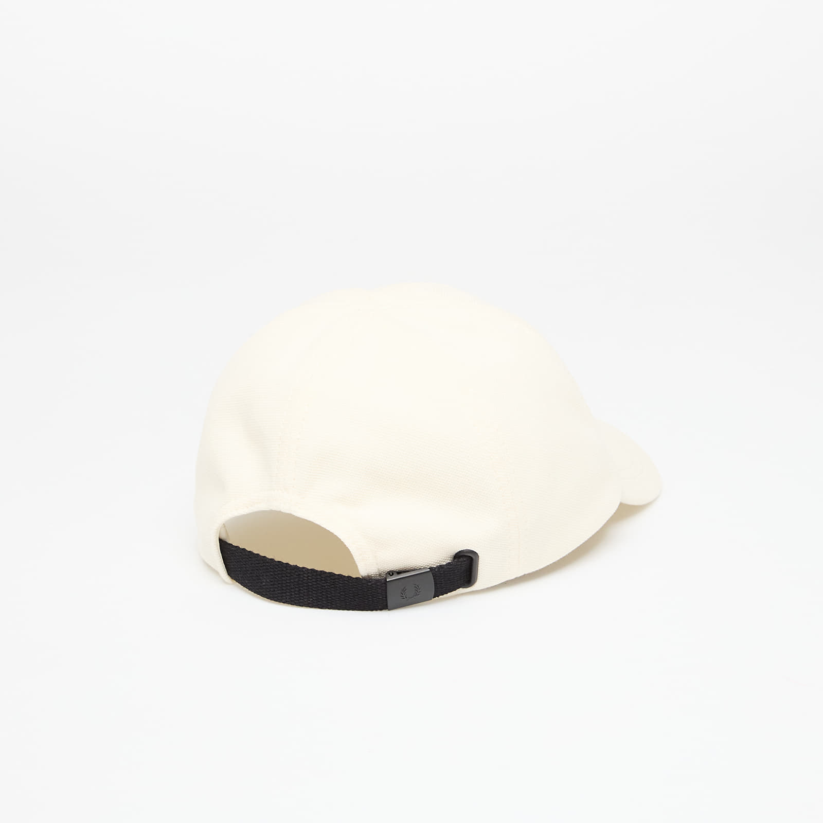Шапки FRED PERRY Pique Classic Cap Ecru/ Oxblood