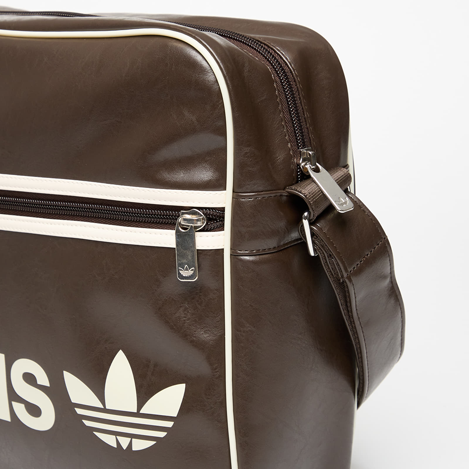 Мъжки чанти за рамо adidas Og Airliner Dark Brown