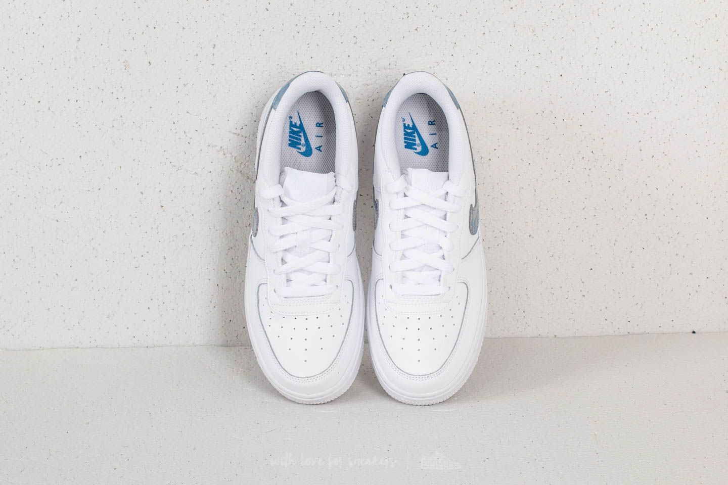 Bērnu kedas un apavi Nike Air Force 1 (GS) White/ Royal Tint/ White