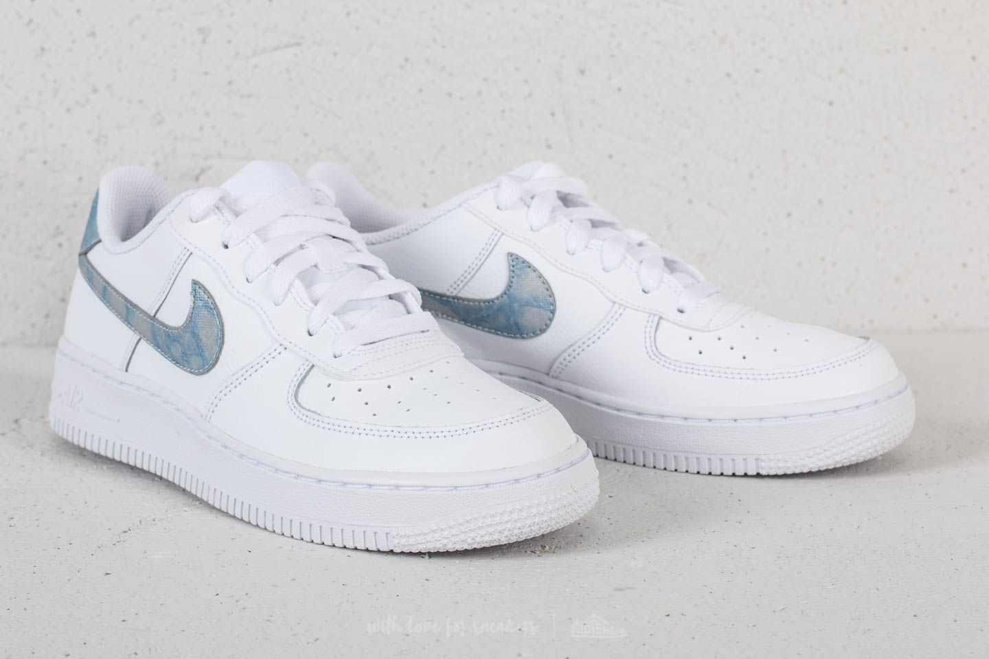 Bērnu kedas un apavi Nike Air Force 1 (GS) White/ Royal Tint/ White