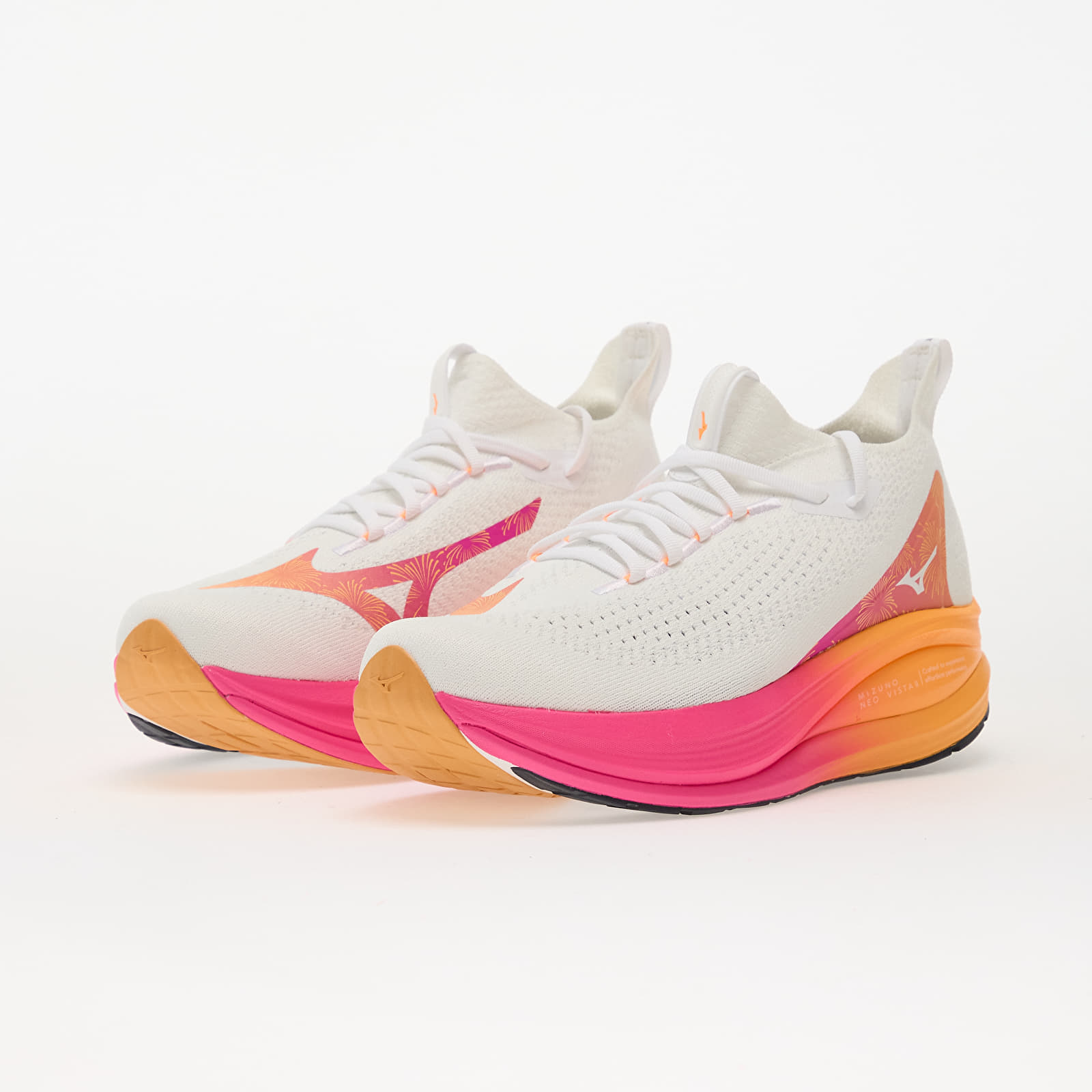 Buty męskie Mizuno Neo Vista 2 (U) White/ White/ Pink Tetra