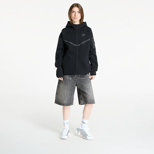nike tech fleece hoodie women's black