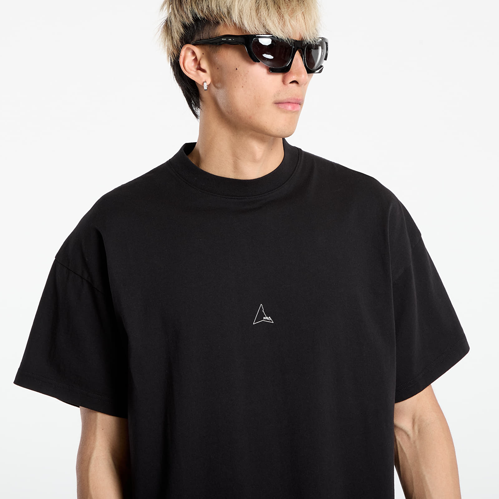T-särgid ROA Logo Organic T-Shirt Black