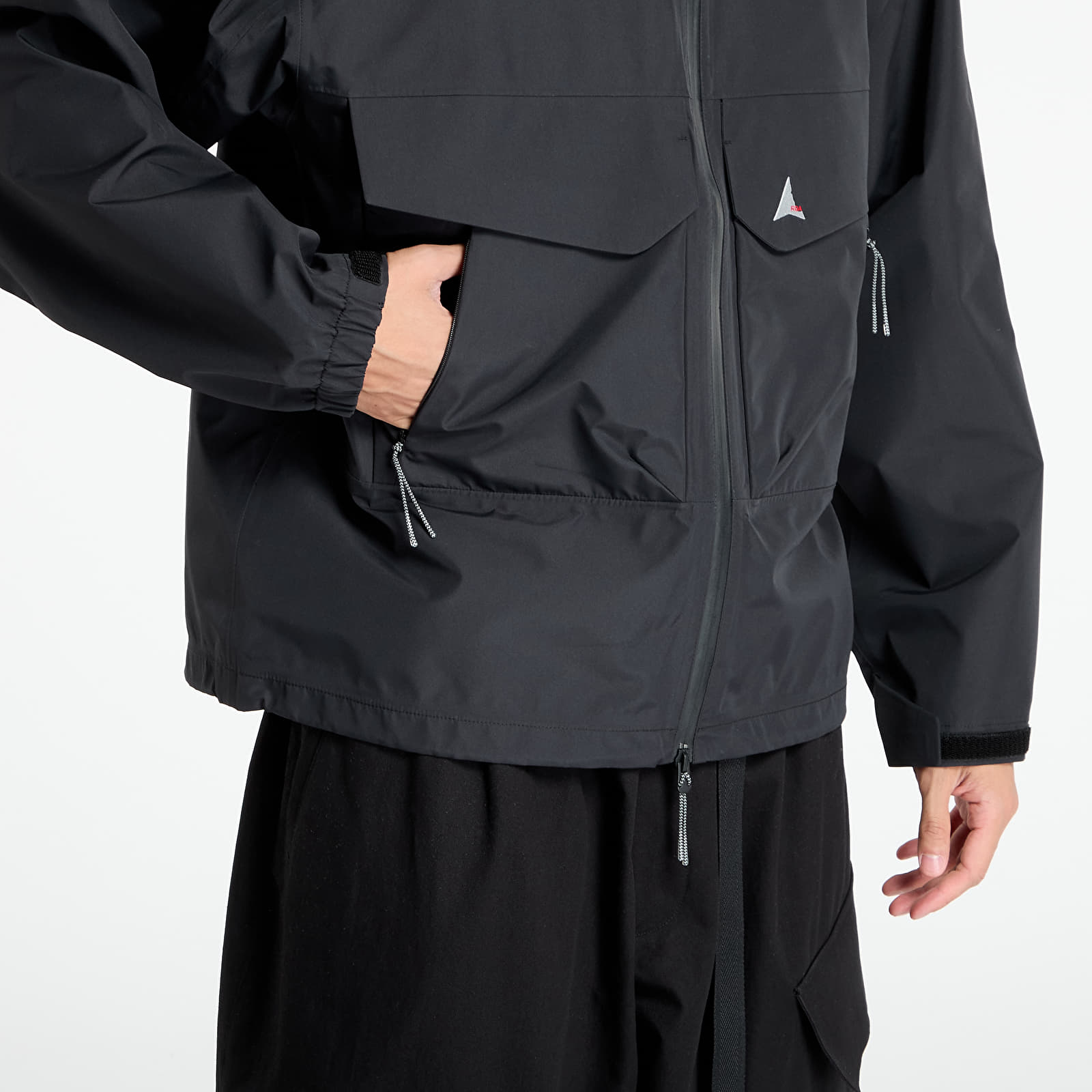 Jakas ROA Creek 3L Waterproof Jacket Black