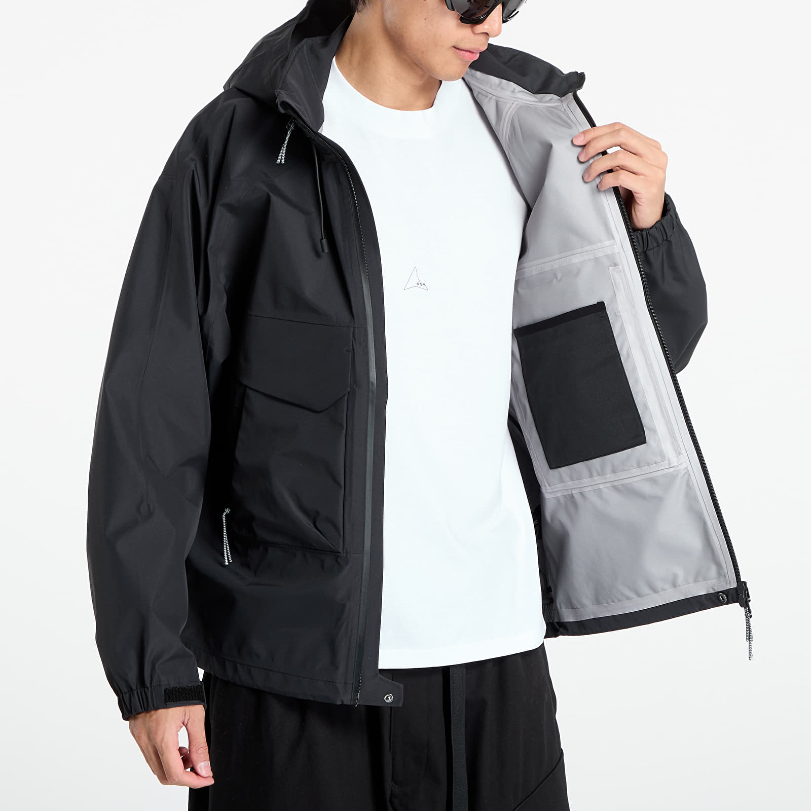 Jakas ROA Creek 3L Waterproof Jacket Black